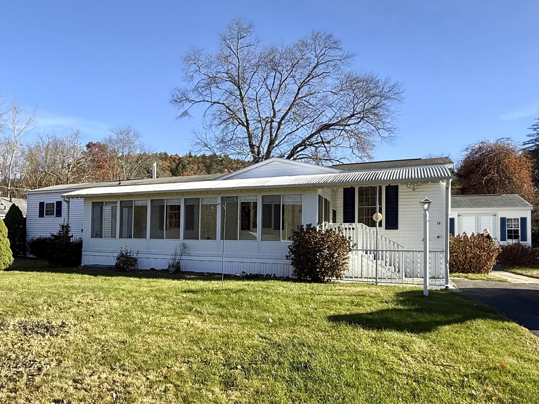 14 Riverview Circle — photo