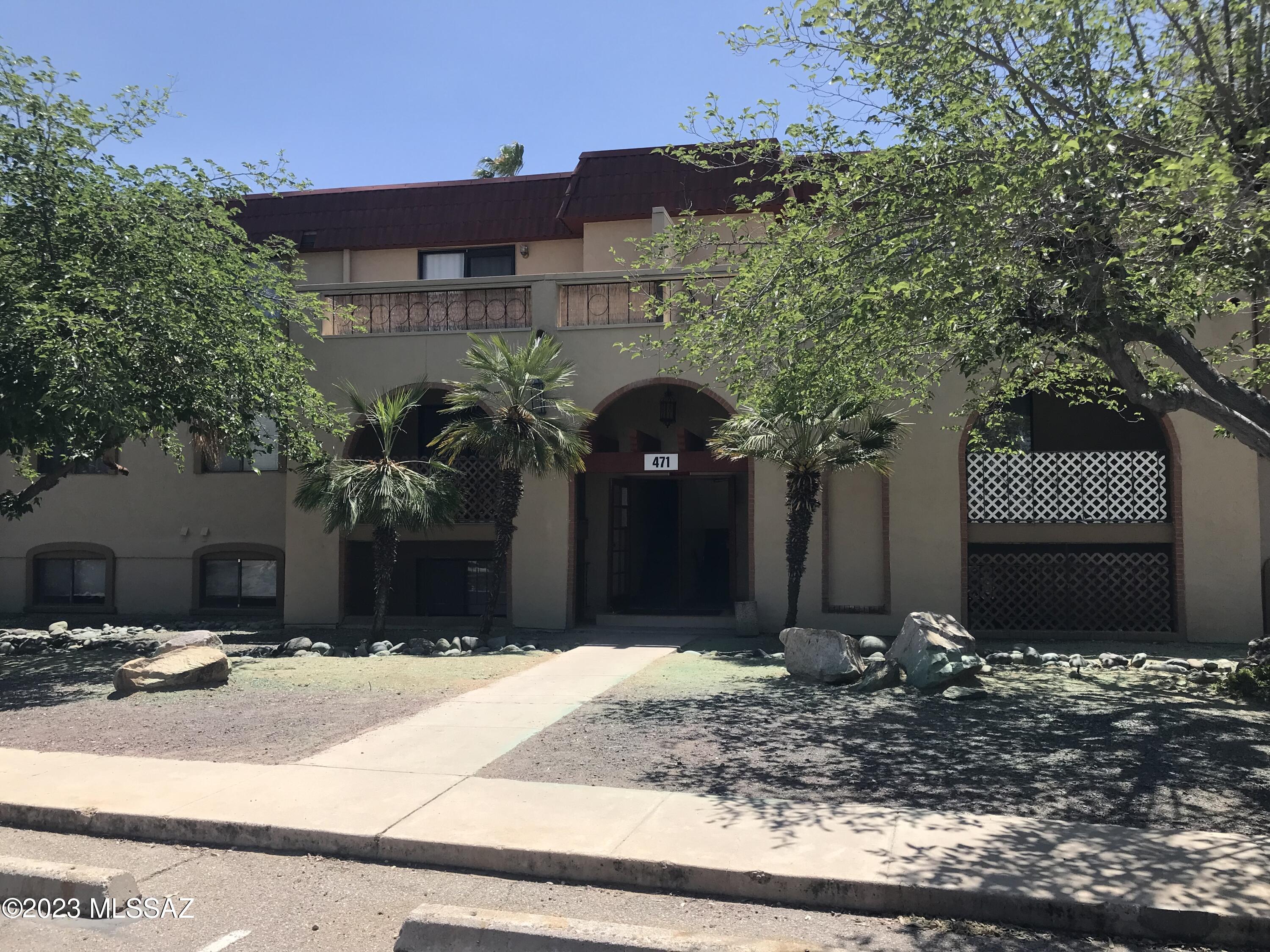471 W Yucca Court #313 — photo