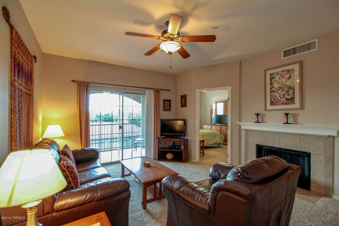 1500 E Pusch Wilderness Drive 17203 — photo