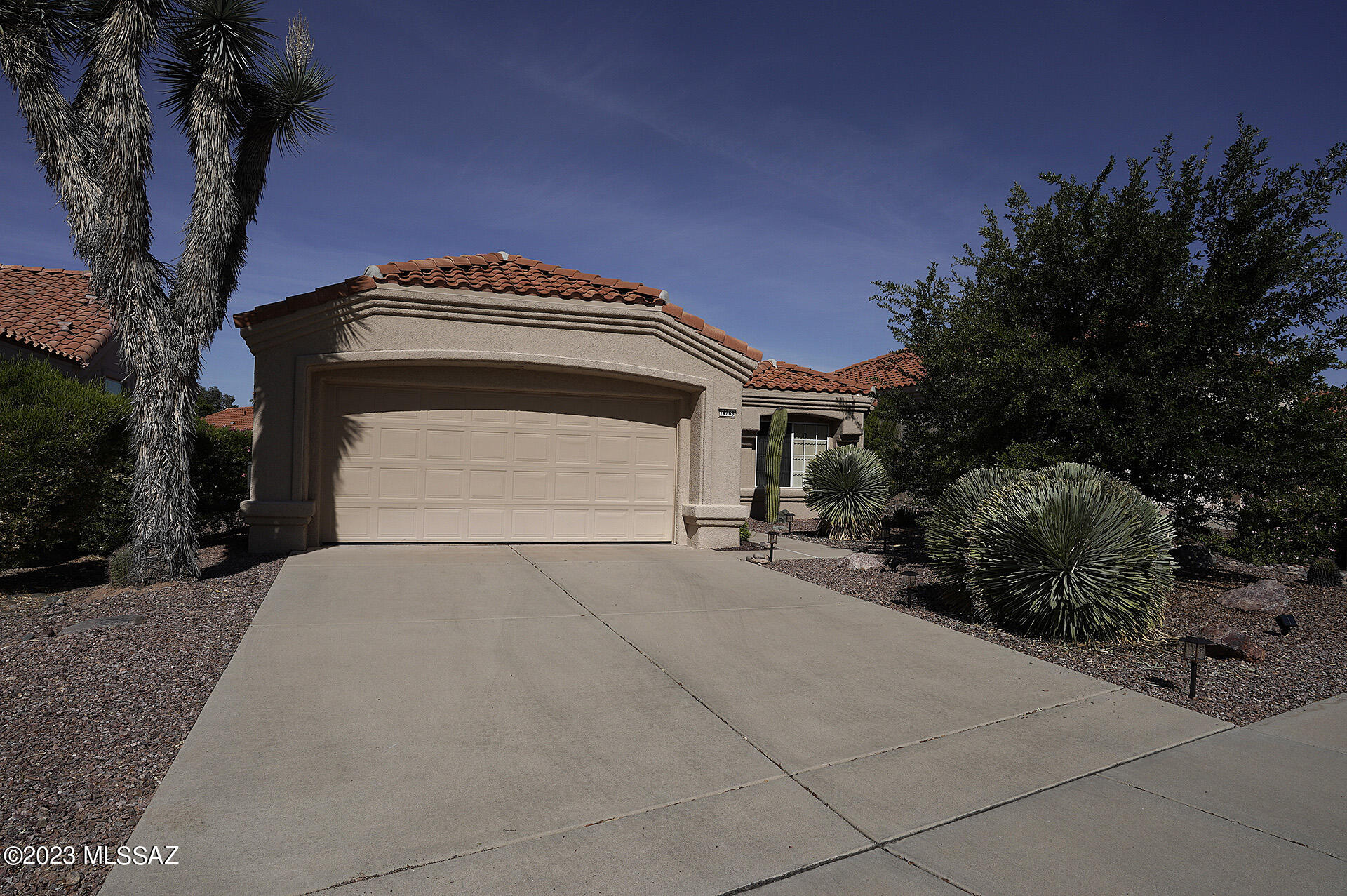 14269 N Trade Winds Way — photo
