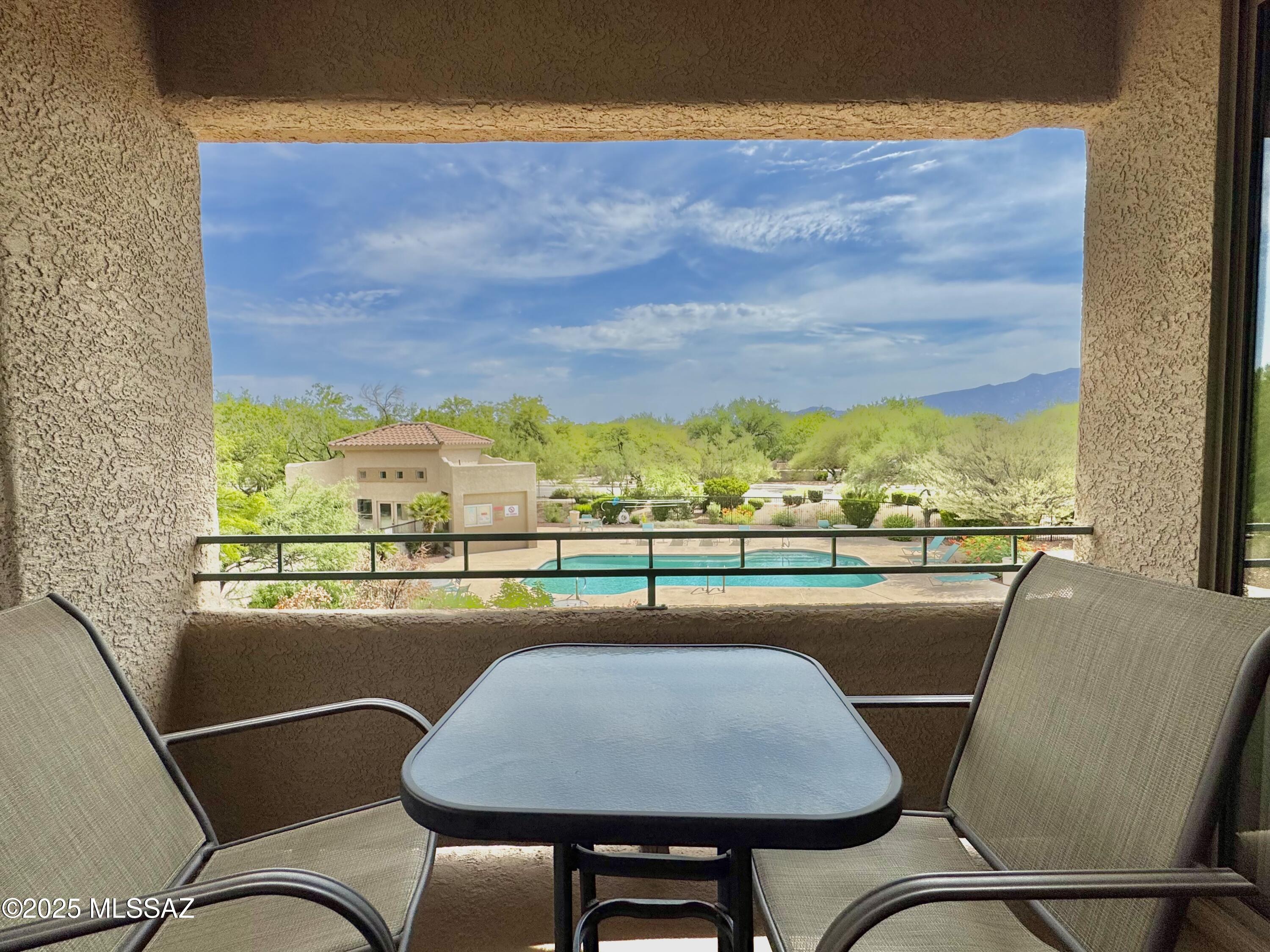 Home in Oro Valley, AZ 85755 — photo 3