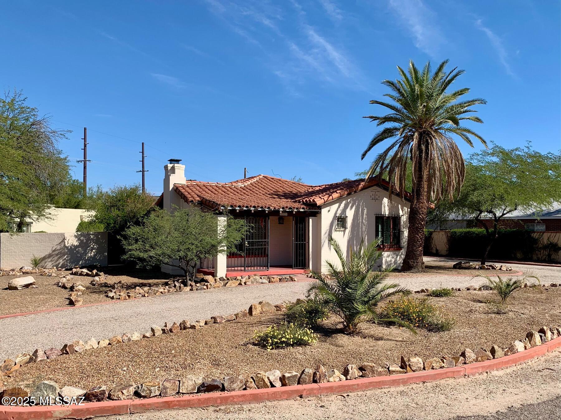 115 S Calle El Centro — photo