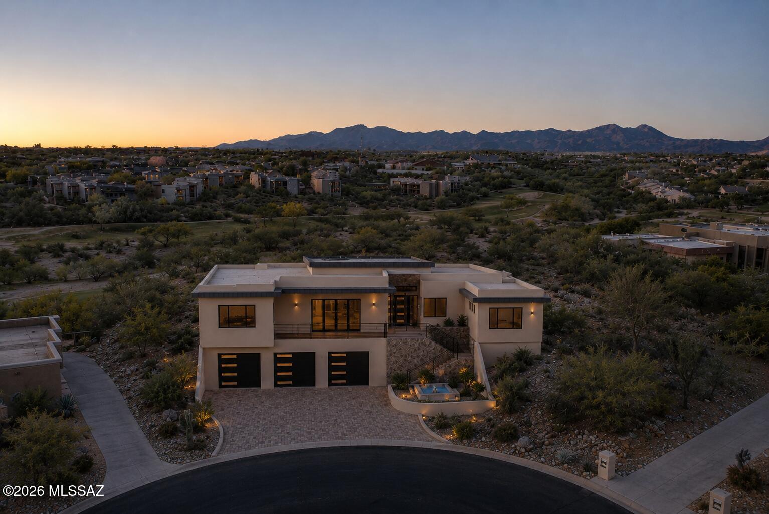 10845 N Summer Moon Place — photo