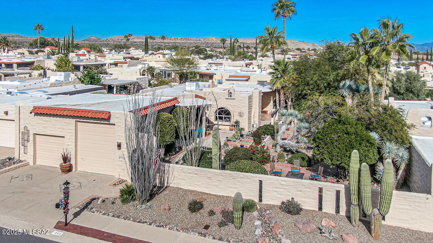 1118 W Circulo Del Sur — photo