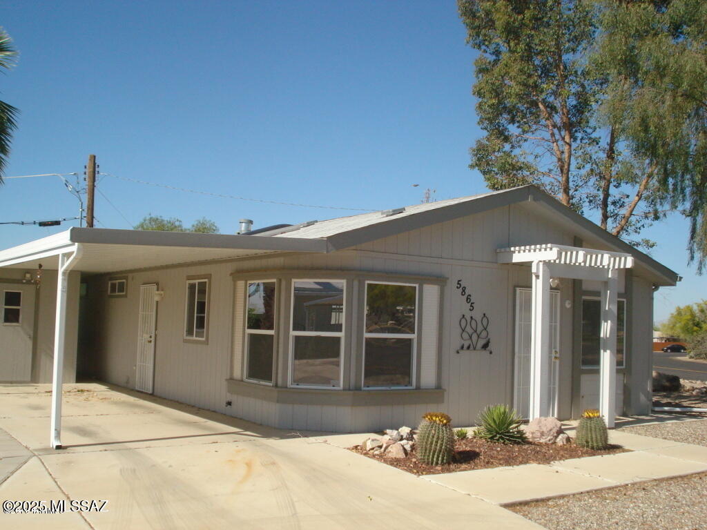 5865 W Bar X Street — photo