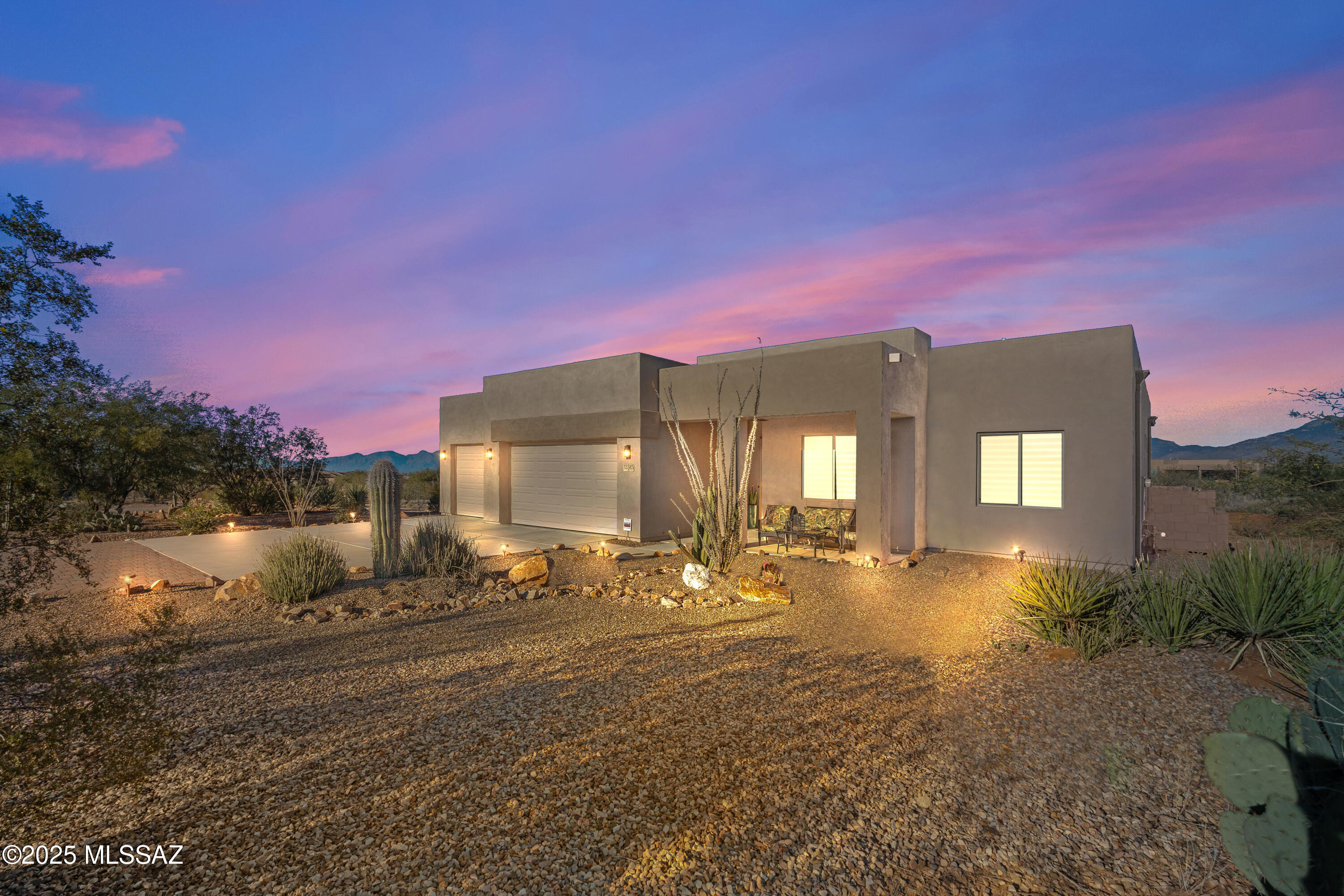 13585 S Rockhouse Canyon Trail — photo