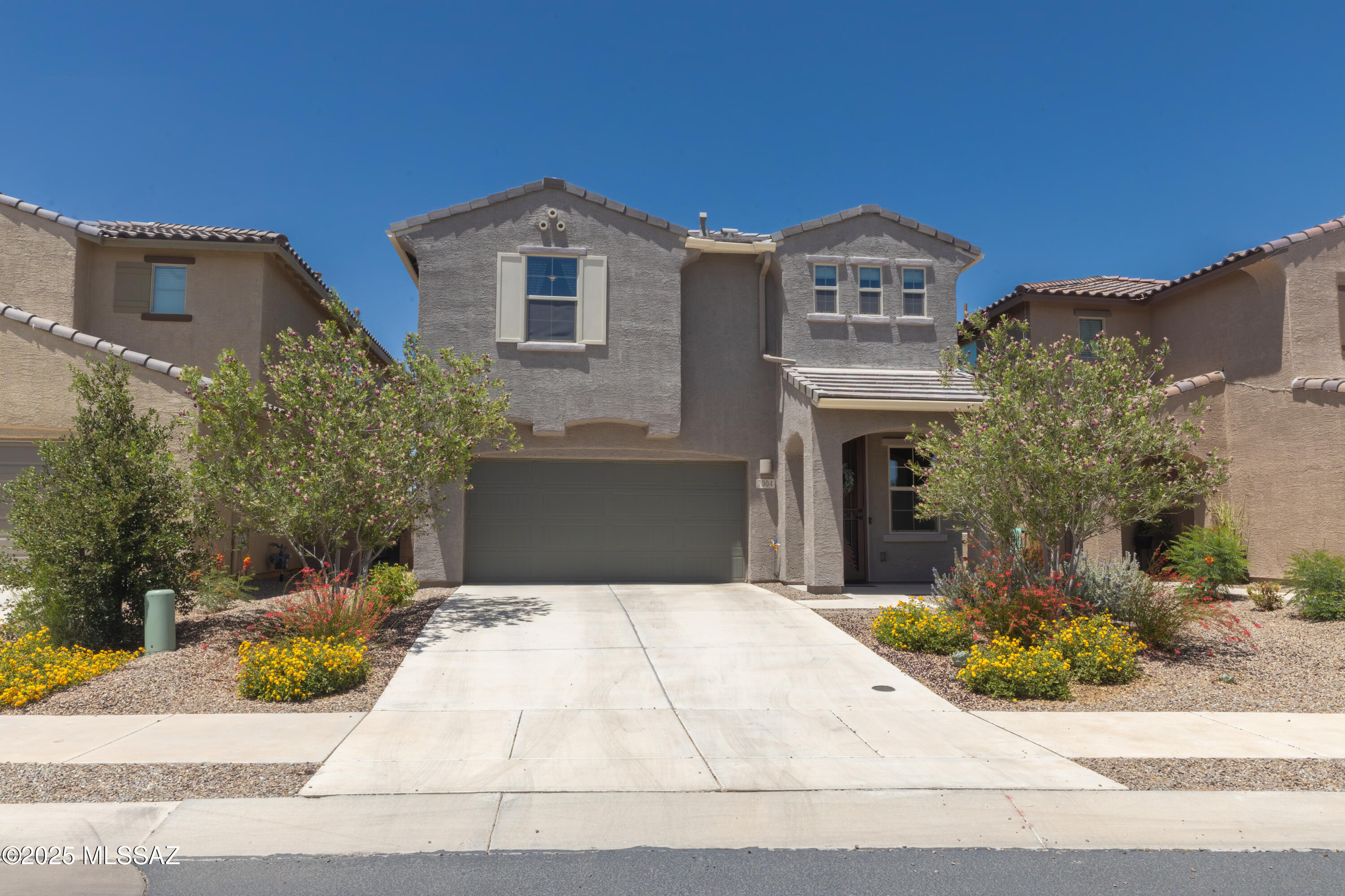 7004 W Hedge Rose Drive — photo