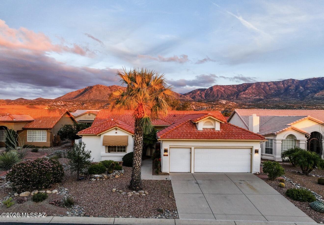 38035 S Rolling Hills Drive — photo