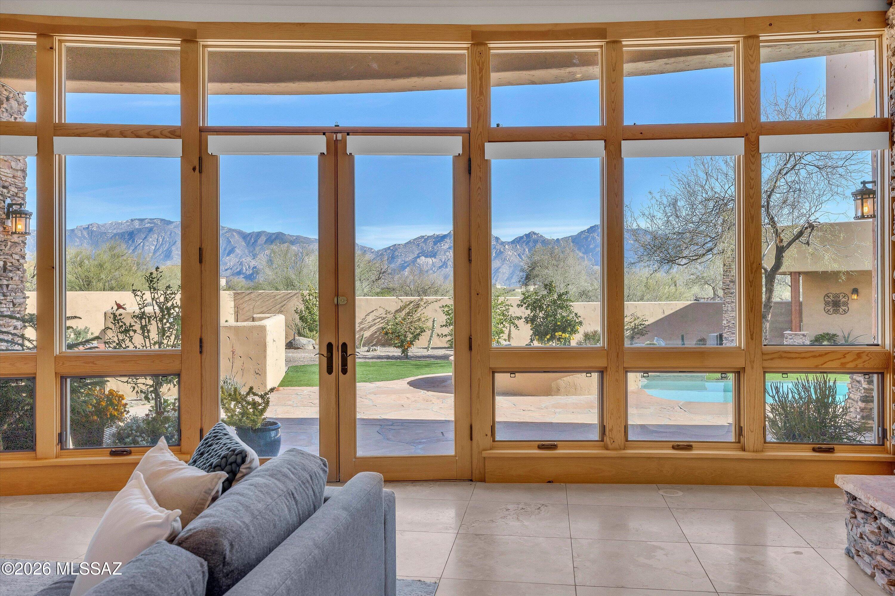 1083 W Vistoso Highlands Drive — photo