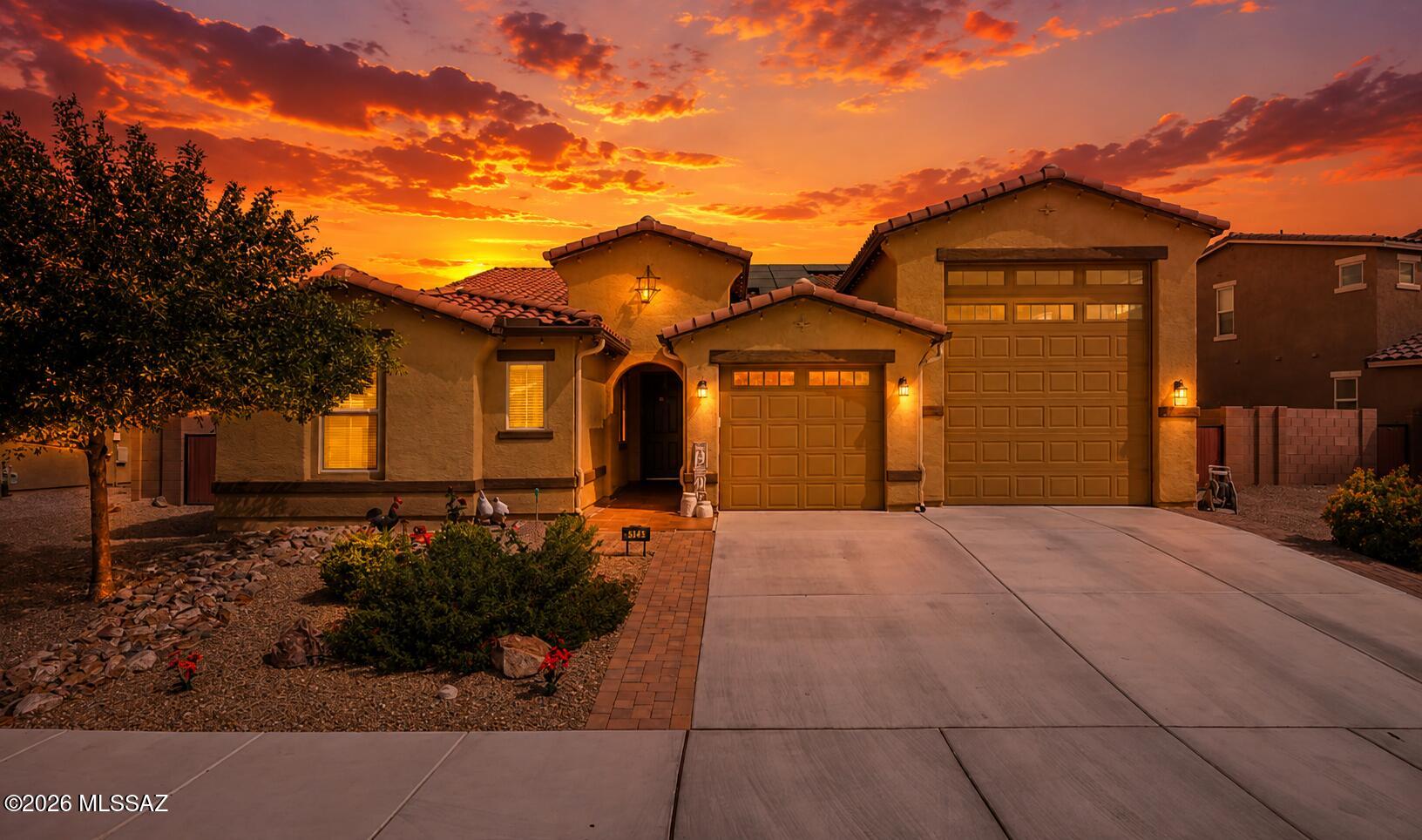9745 S Desert Flint Drive — photo