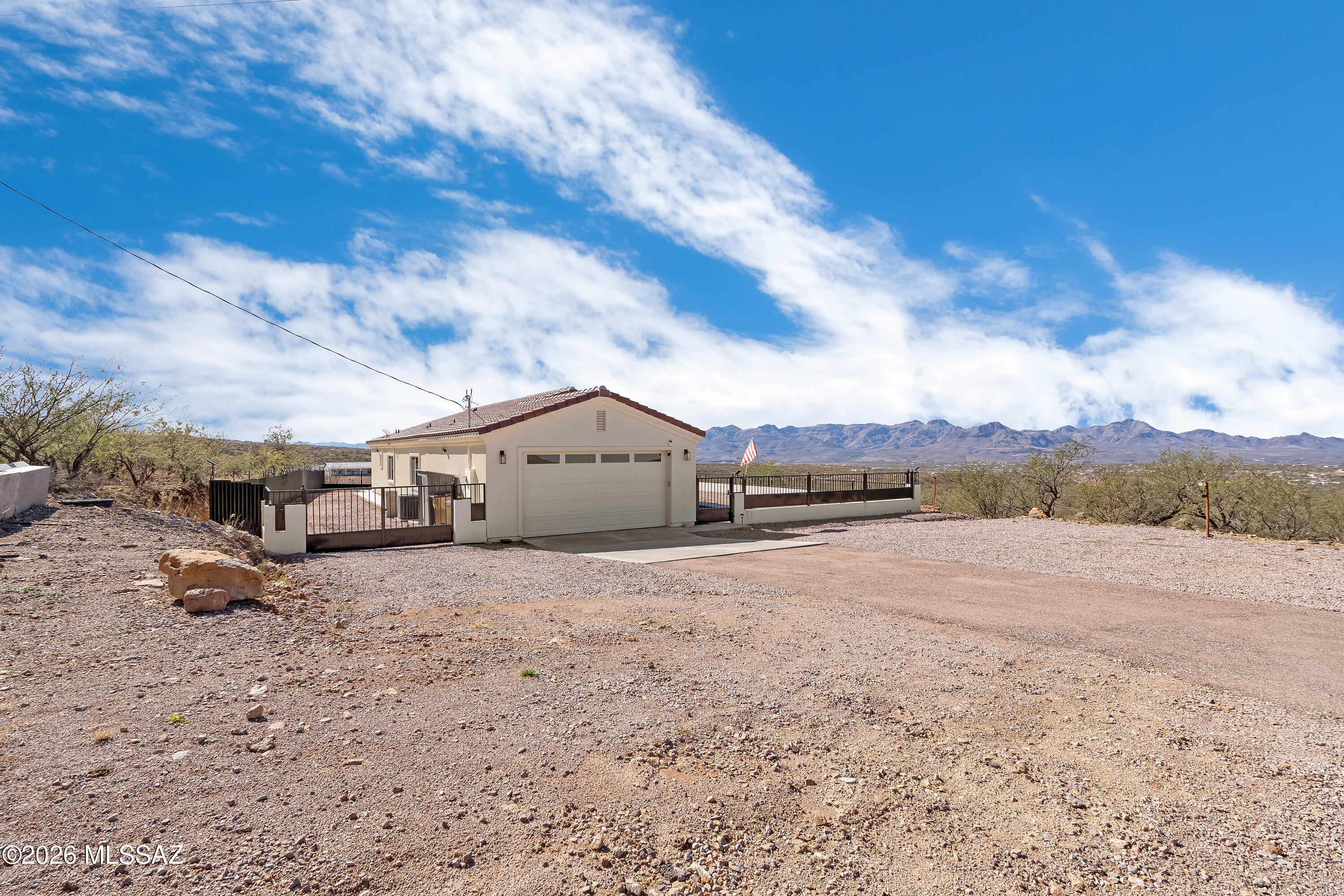 1810 Circulo Tortuga, Rio Rico, AZ 85648 — photo 3