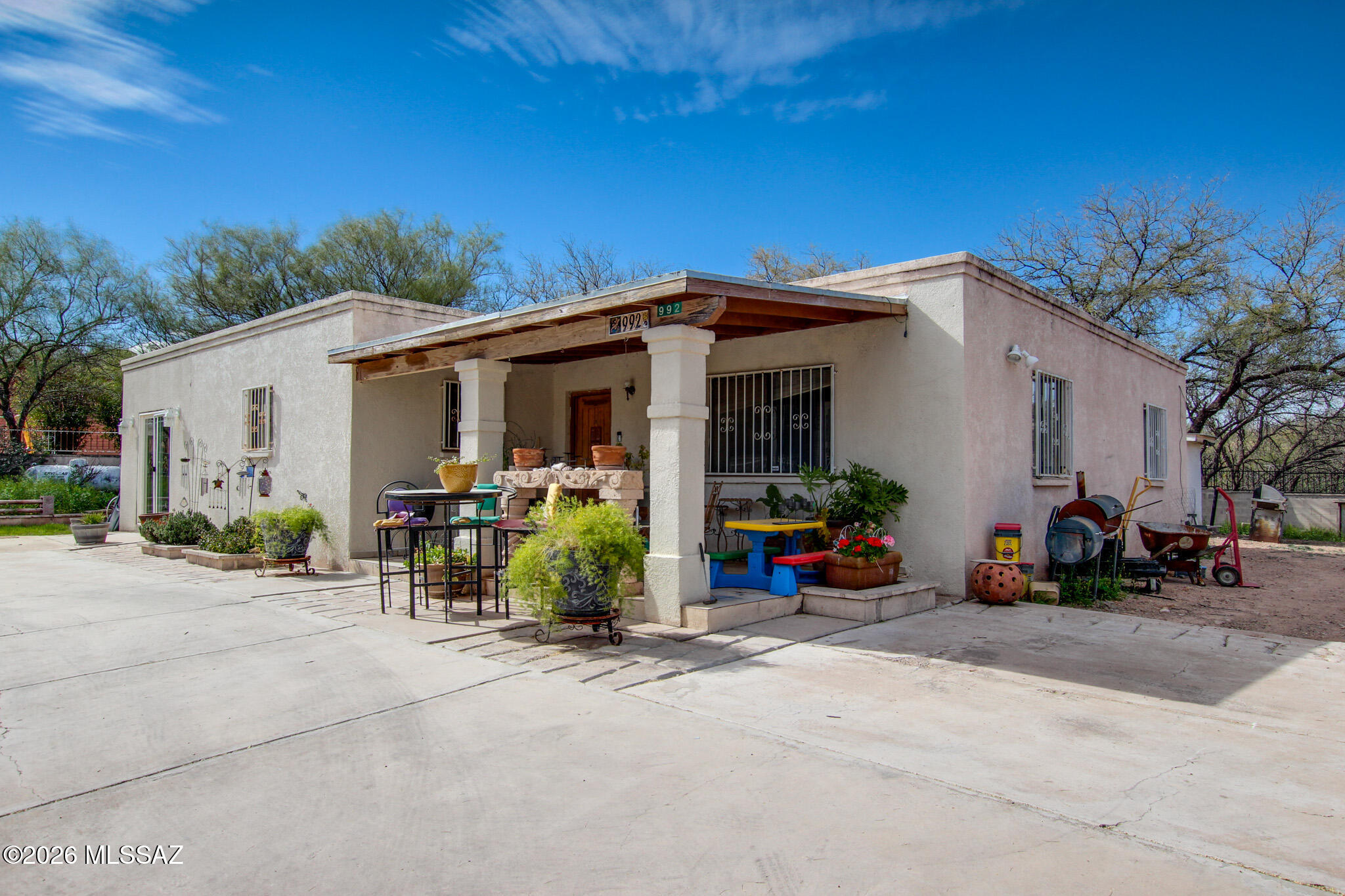 992 Paseo Lobo — photo