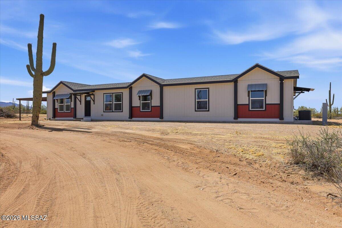 33597 E Davis Ranch Road — photo