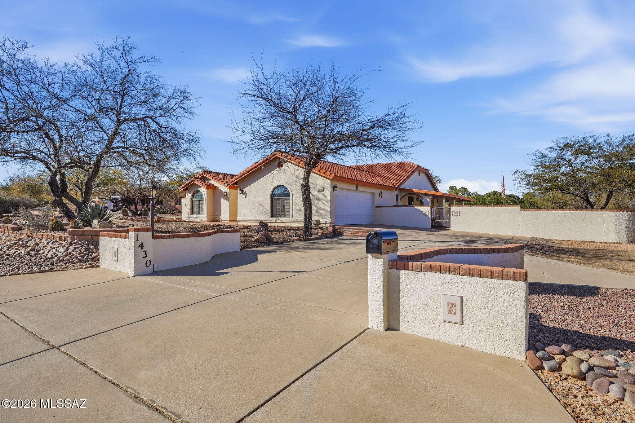 1430 W Via Ventajosa — photo