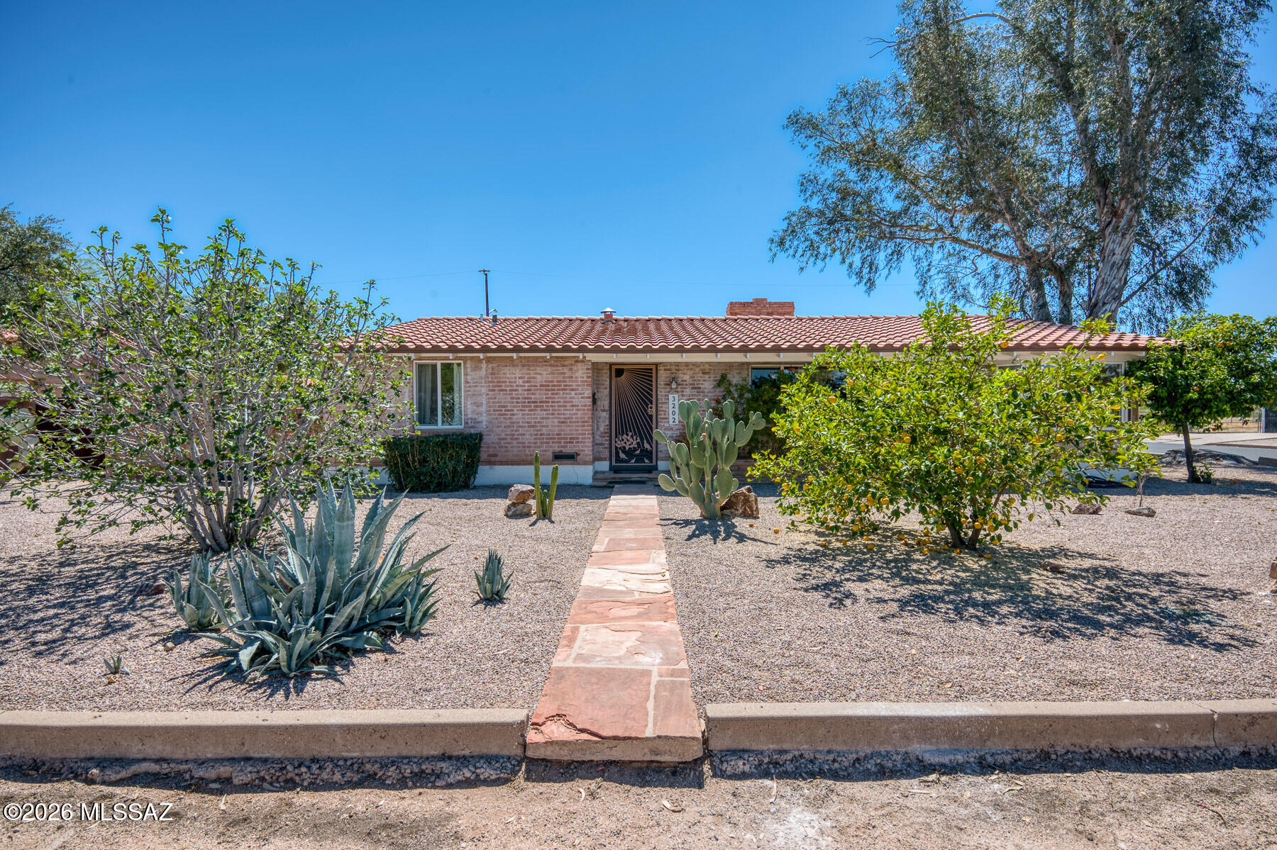 3202 E Pima Street — photo