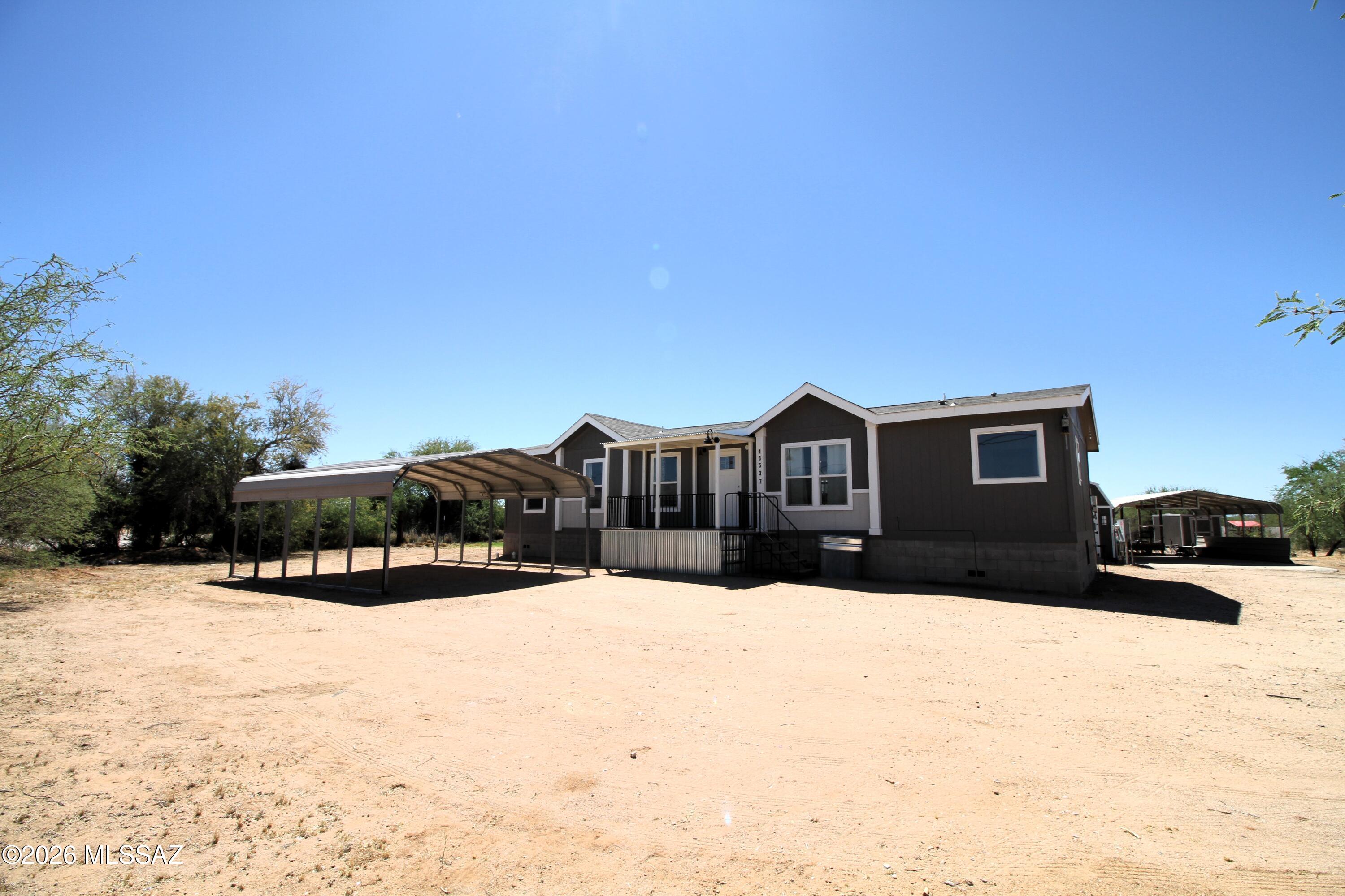 13537 W Manville Road — photo