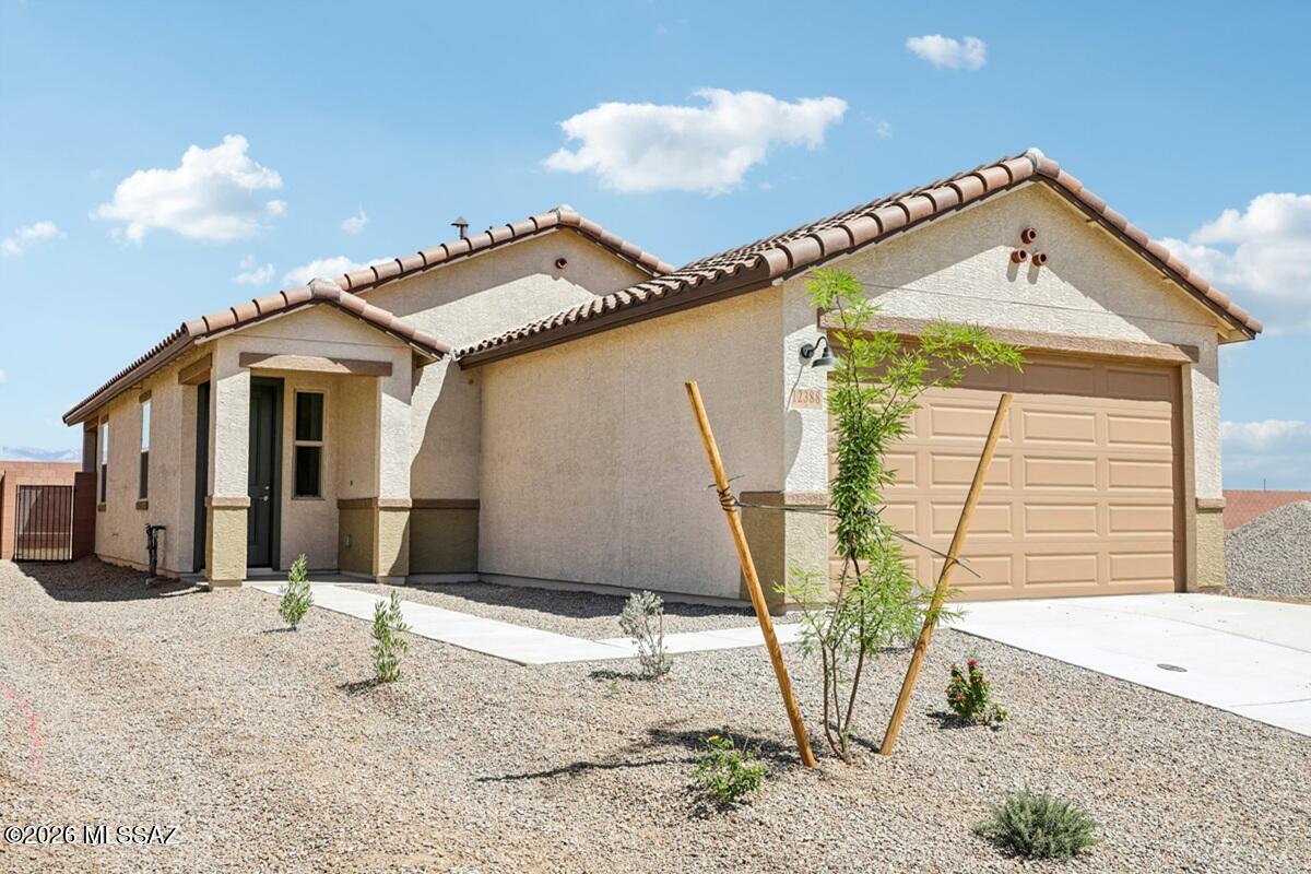 12388 N Bella Victoria Road — photo