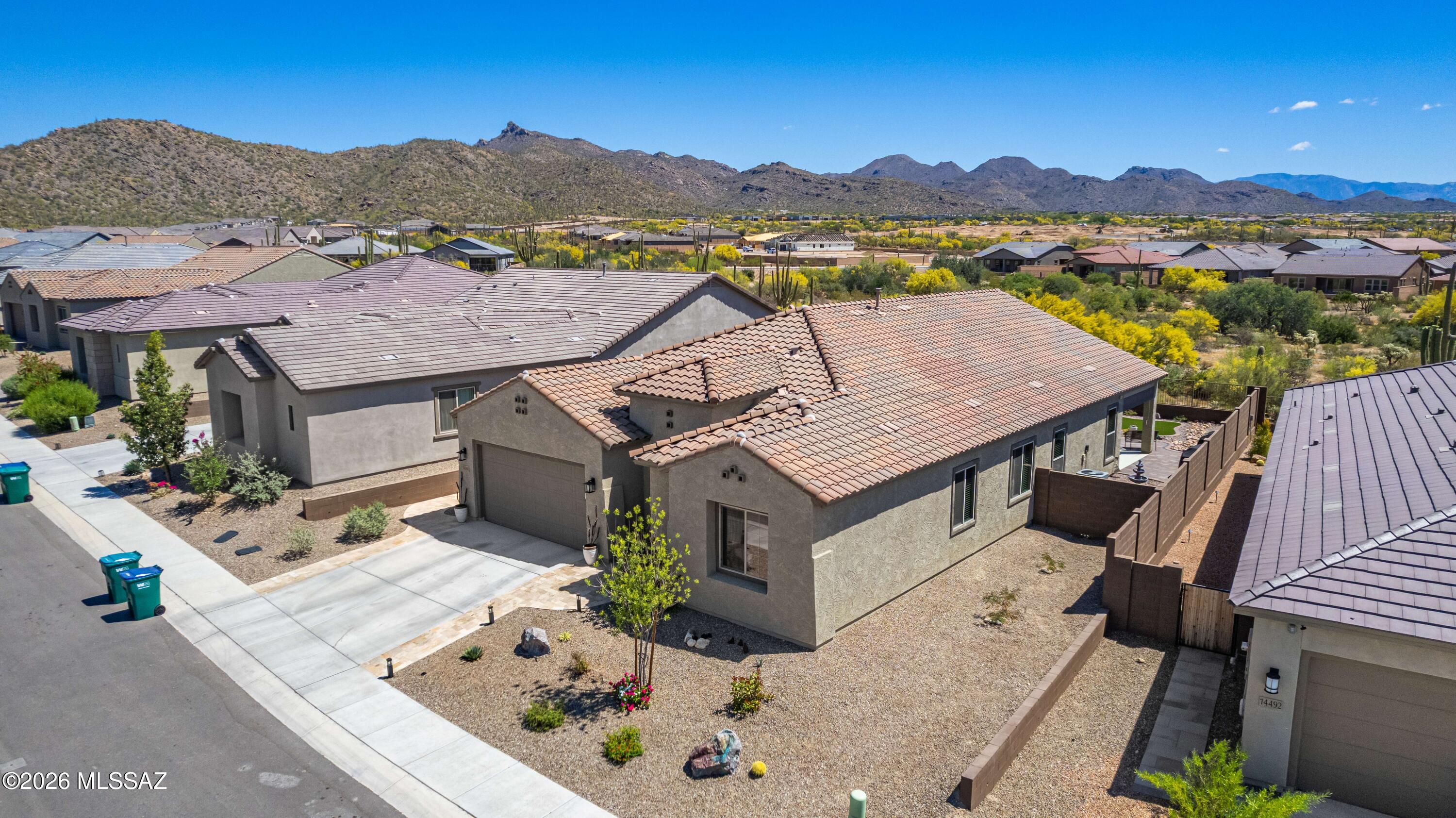 14500 N Twin Saguaro Drive — photo