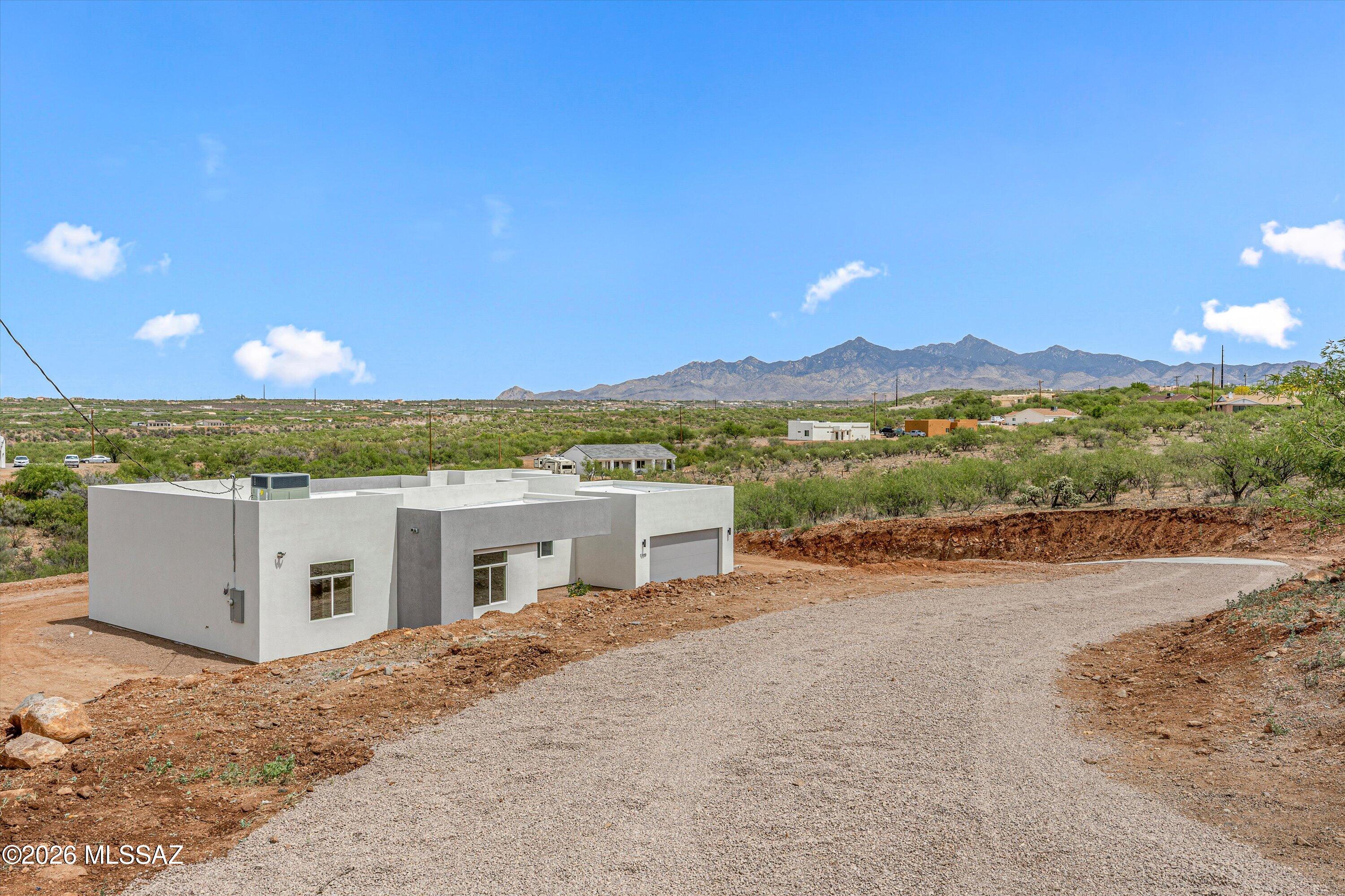 1209 Circulo Golfo, Rio Rico, AZ 85648 — photo 2