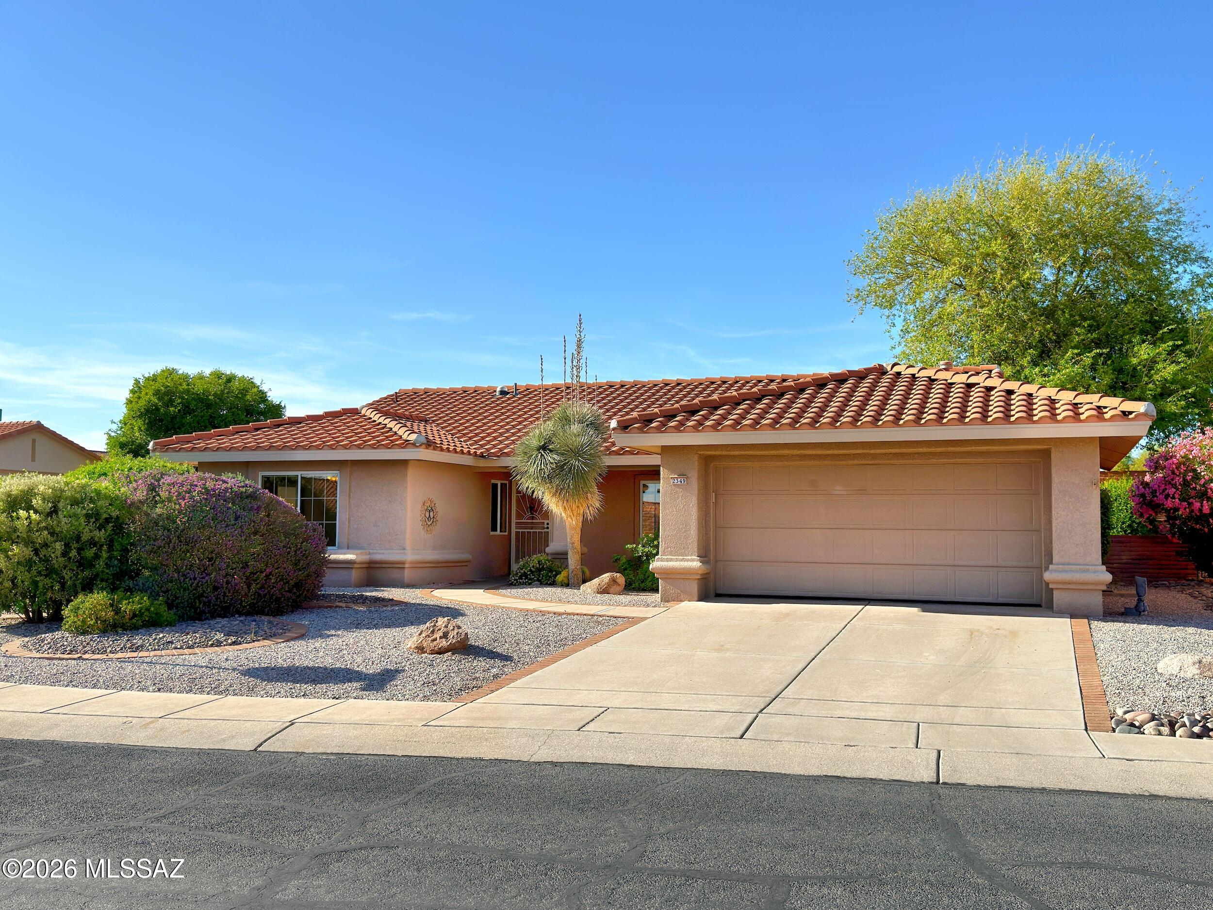 2349 E Agapanthus Street — photo