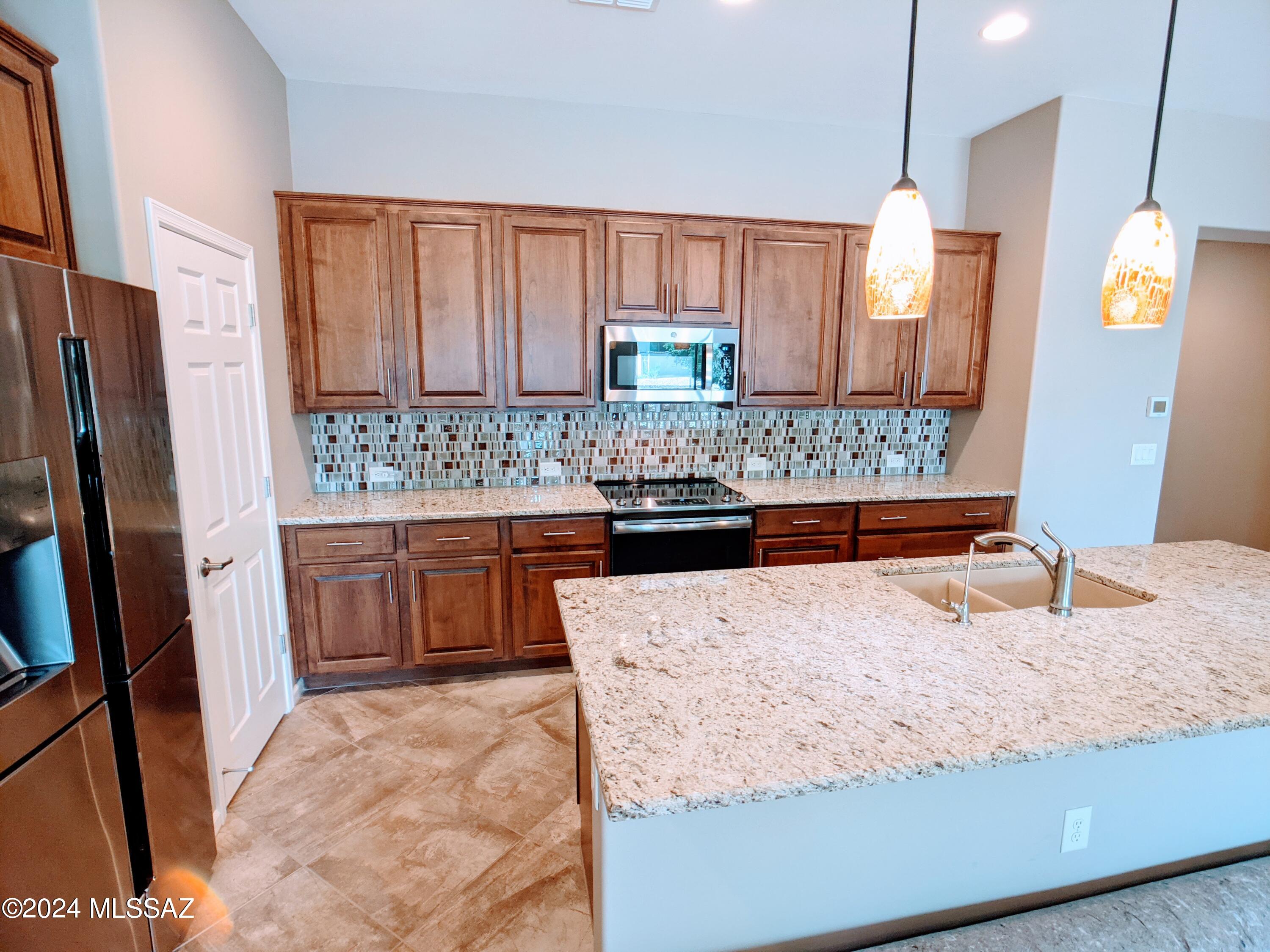 61021 E Slate Road — photo