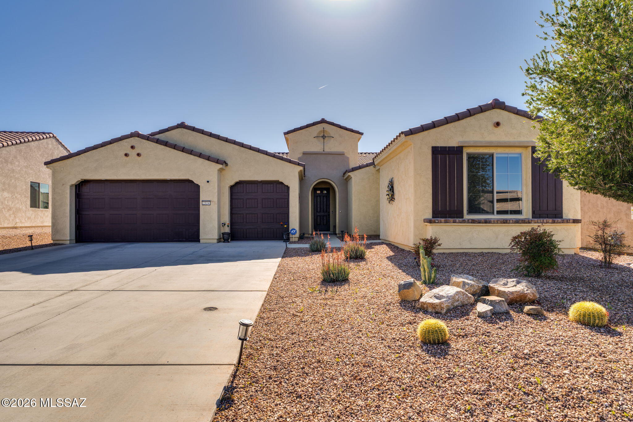 2324 E Dream Catcher Drive — photo