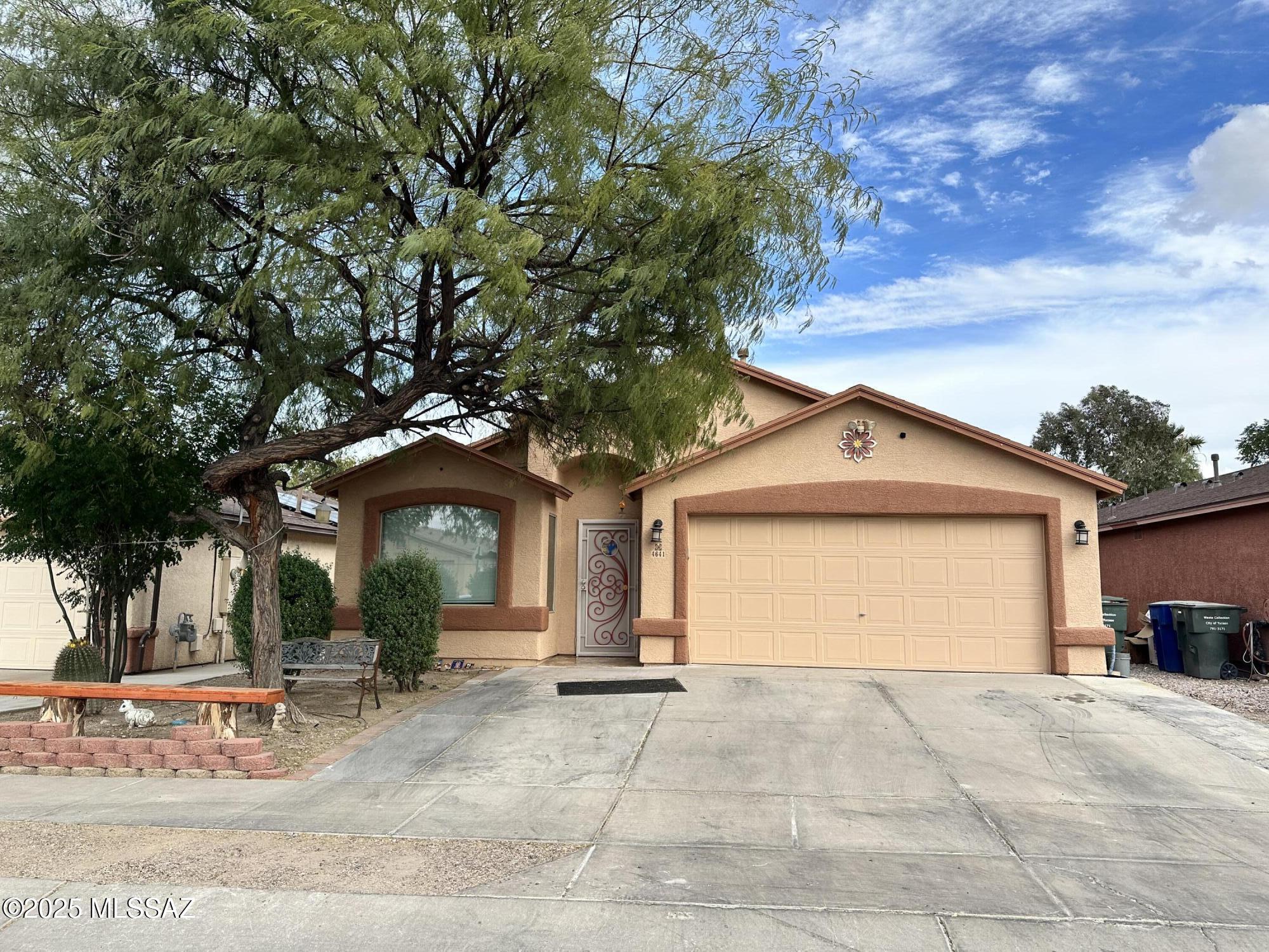 4641 S Paseo Rio Bravo — photo
