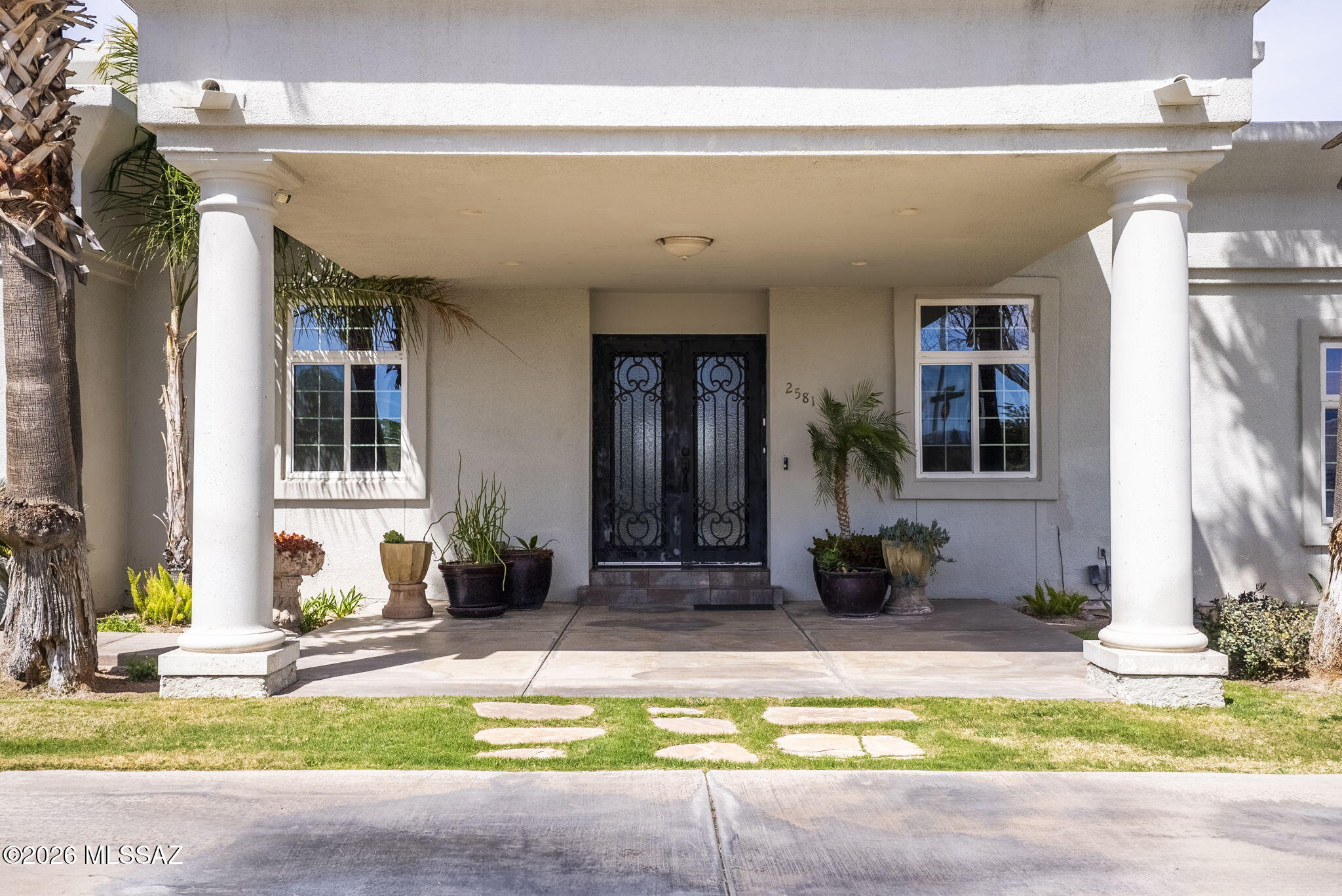 2581 N Alabang Hills Drive — photo
