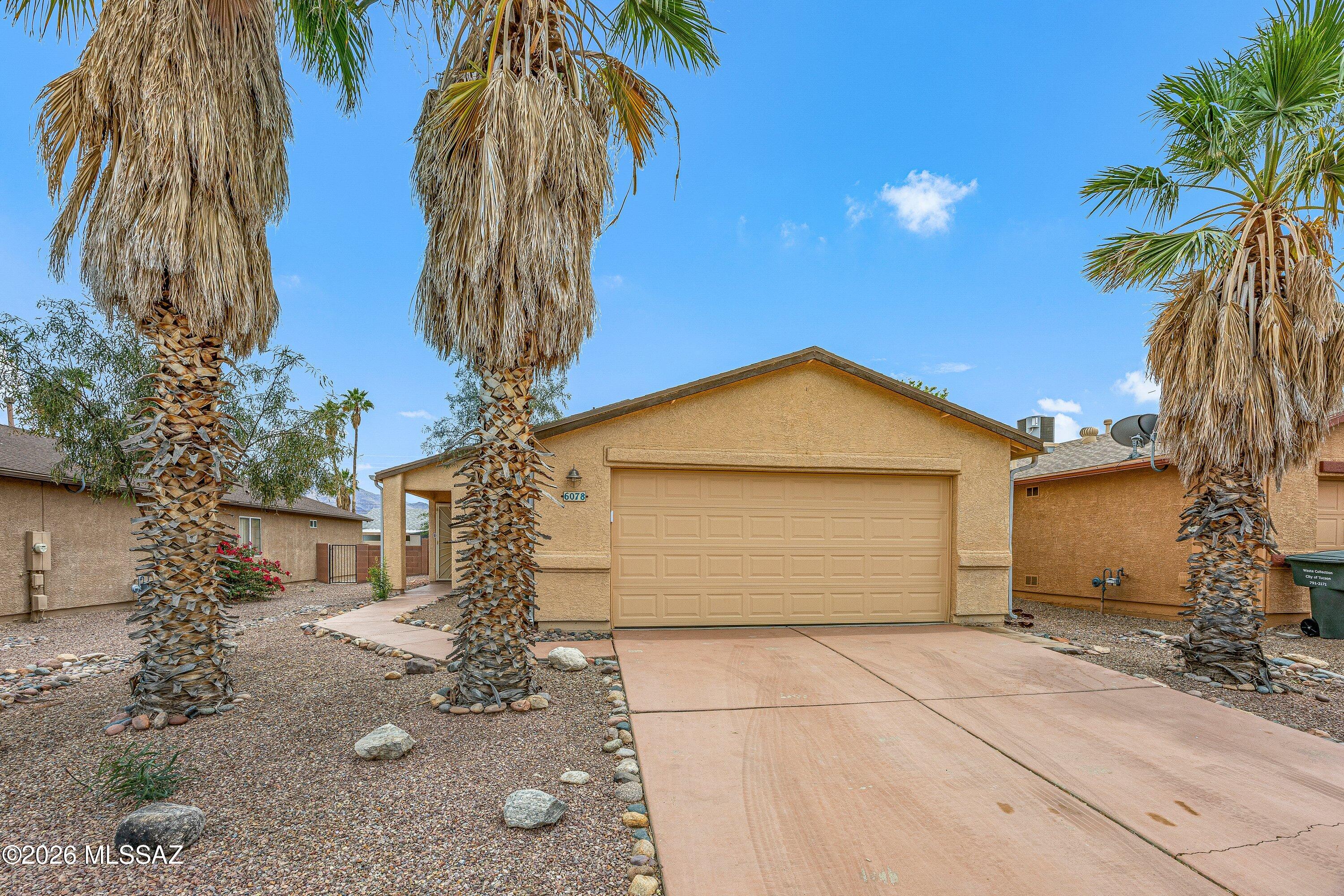 6078 N Raspberry Court — photo
