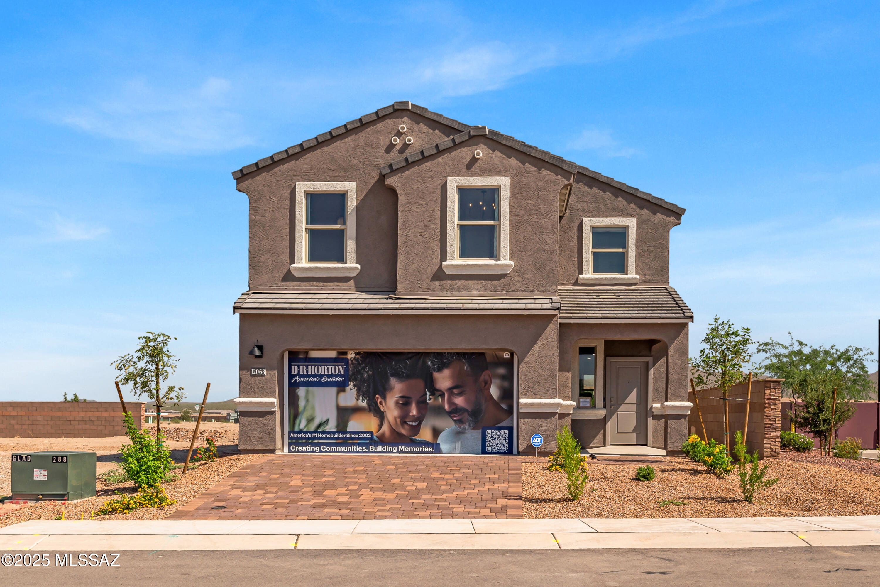 12068 N Ambrose Avenue — photo
