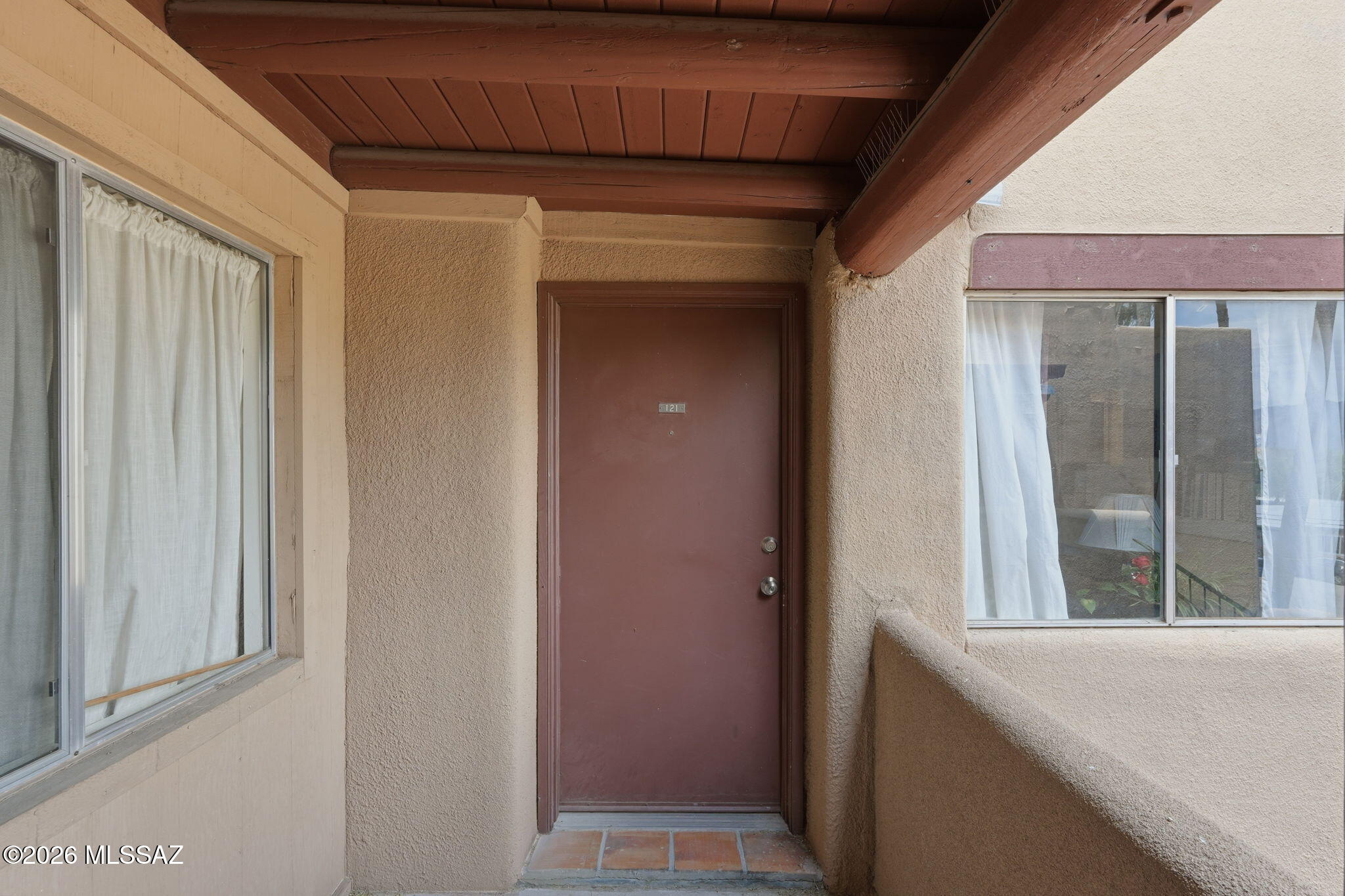 1810 E Blacklidge Drive 121 — photo