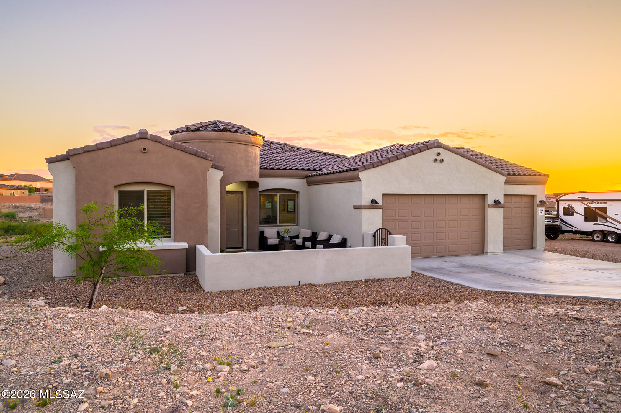 1385 N Blazing Saddle Road — photo