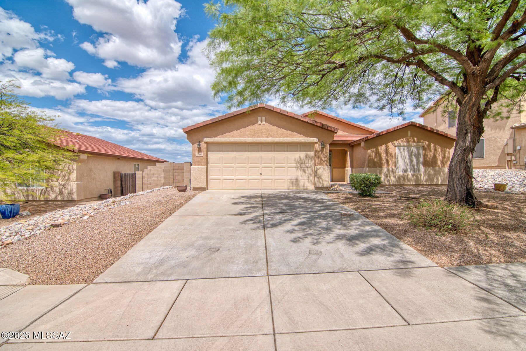 535 E Sterling Canyon Drive — photo