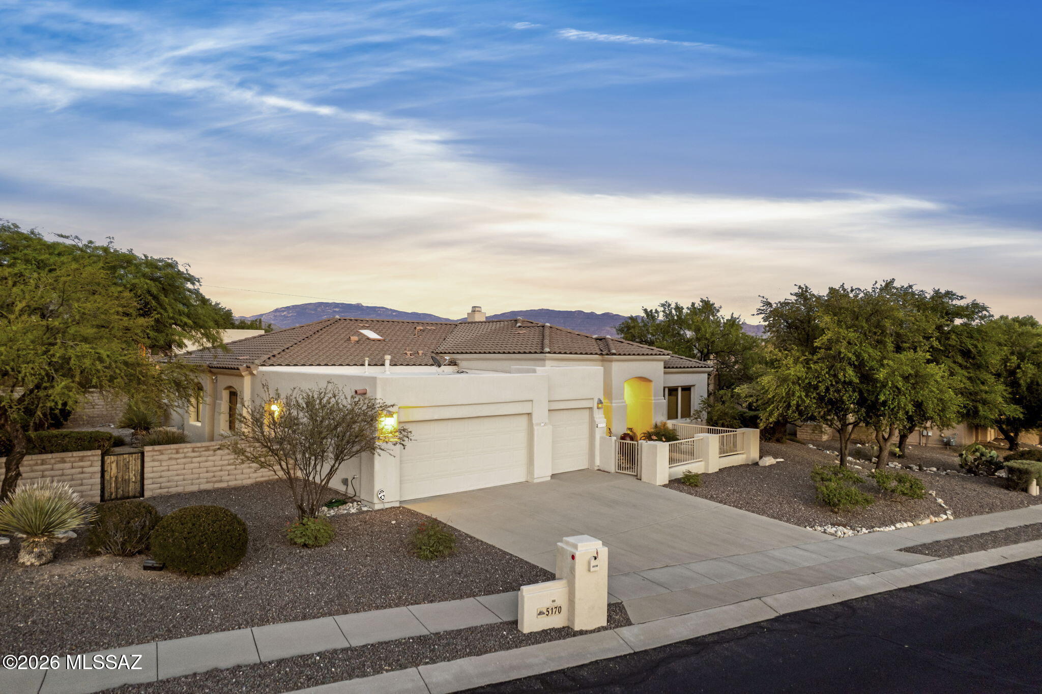 5170 N Coronado Vistas Place — photo