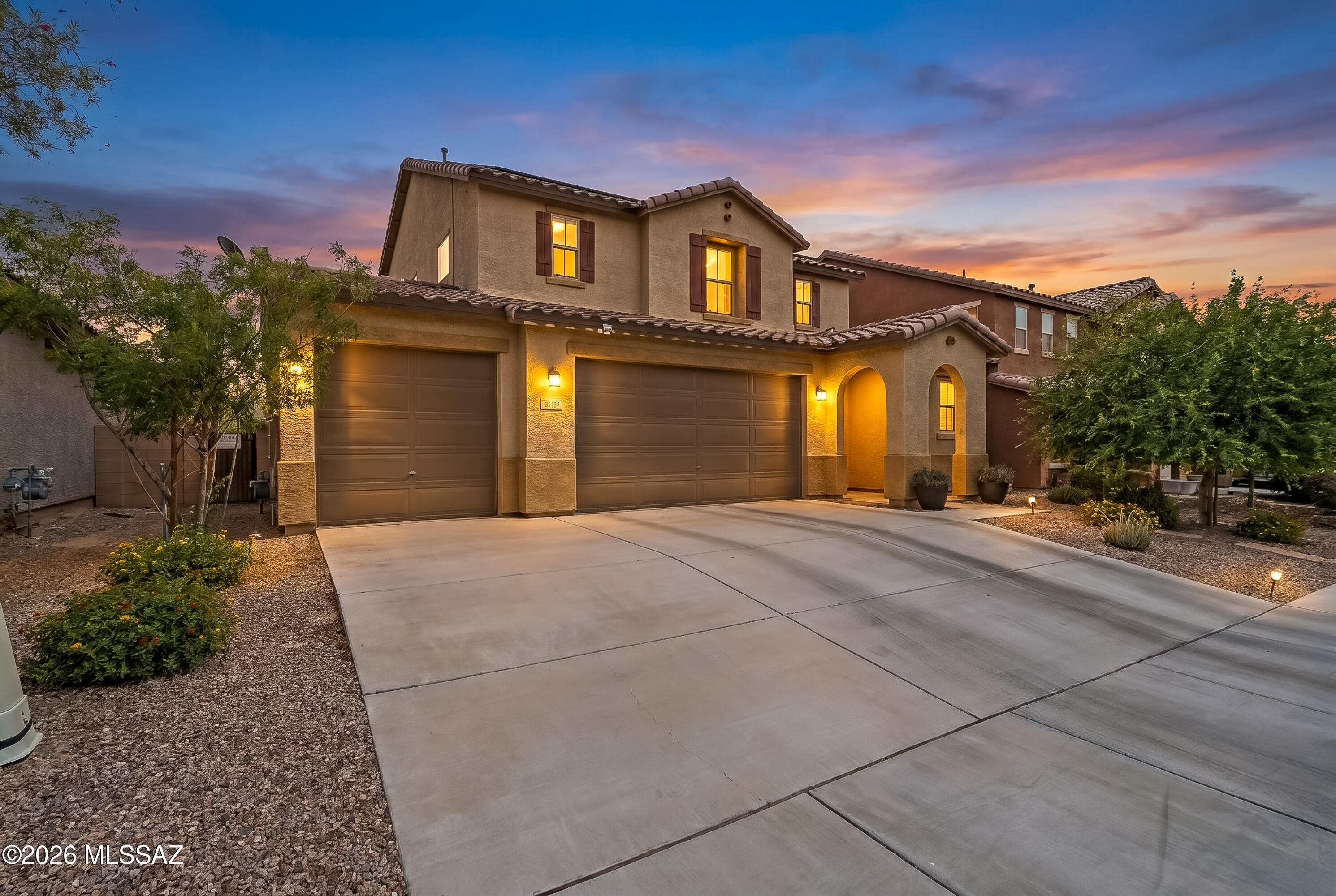 11589 W Granville Drive — photo