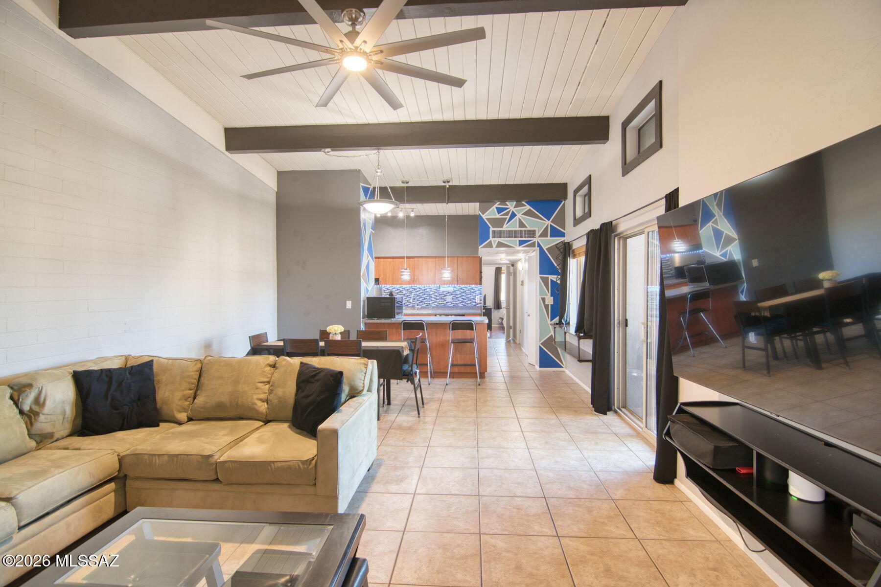 2525 N Alvernon Way Unit a7 — photo