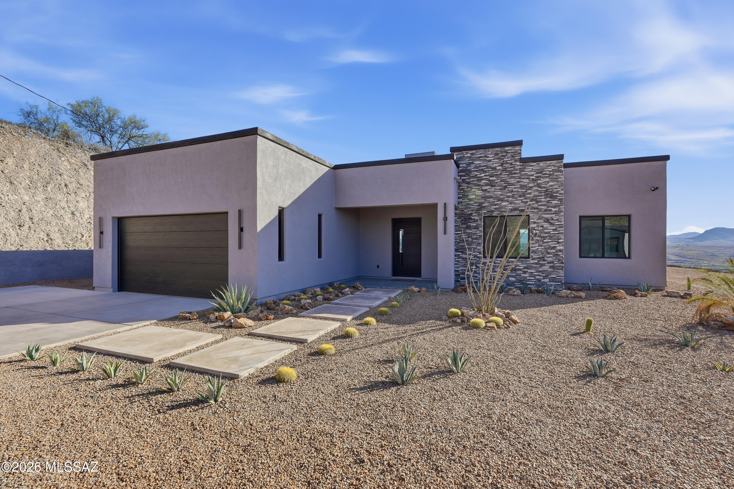 188 Vereda Cabrilla Lane, Rio Rico, AZ 85648 — photo 2