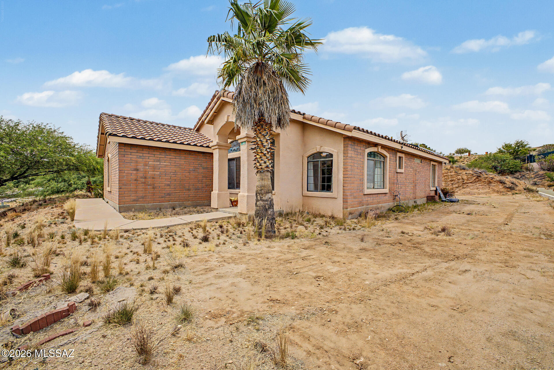 920 W Mariposa Hills Drive — photo