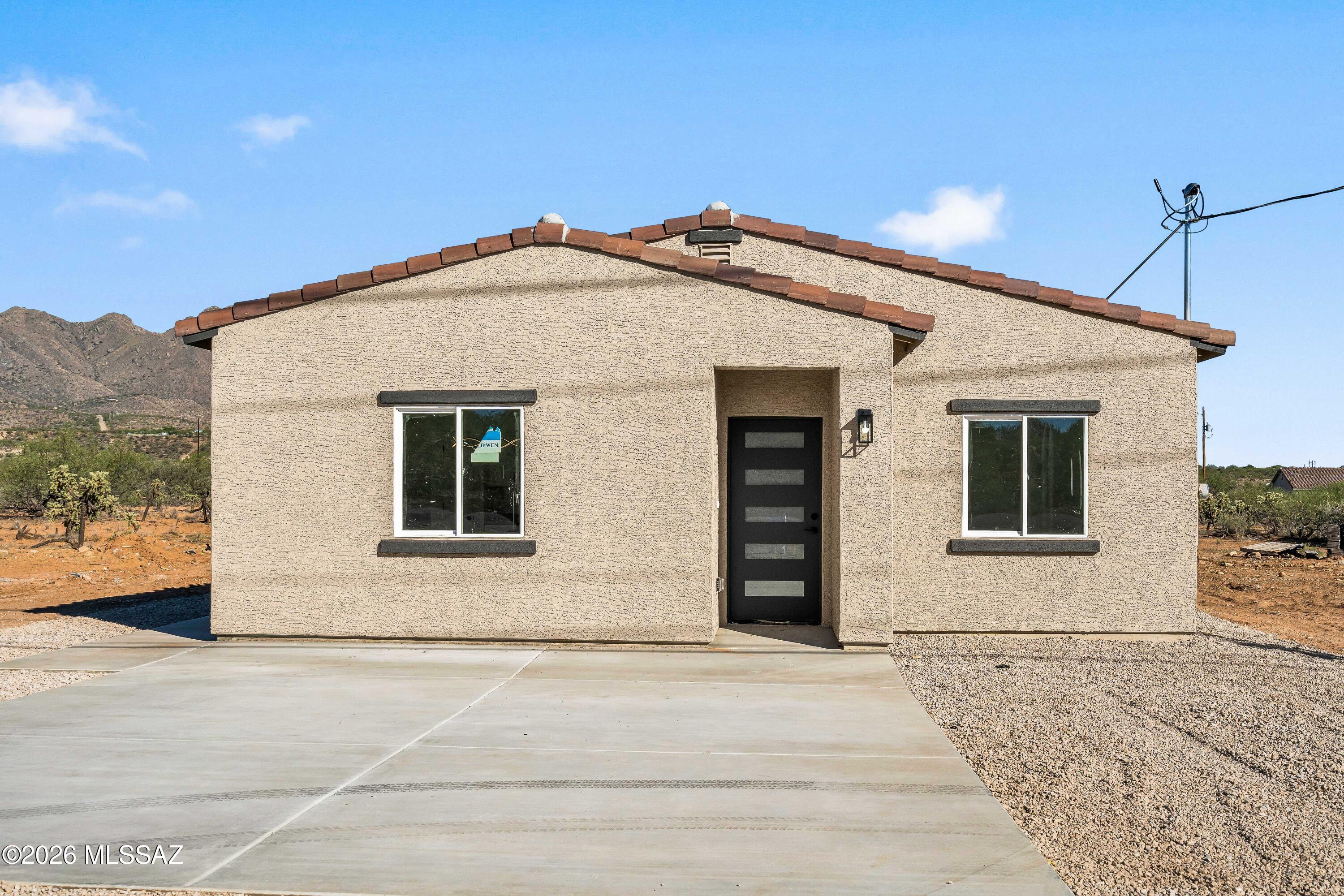 87 Vereda Patria, Rio Rico, AZ 85648