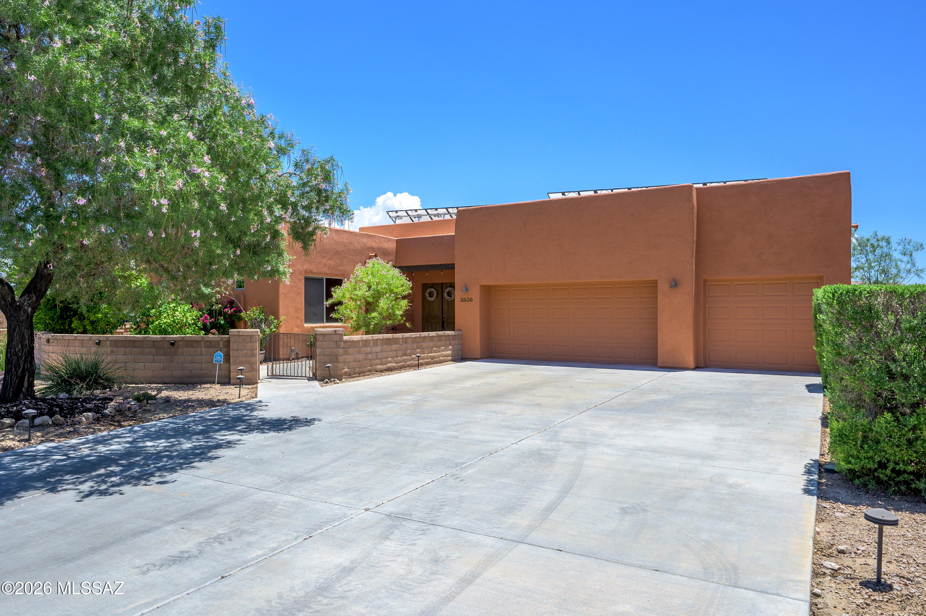 5636 S Creosote Ridge Way — photo