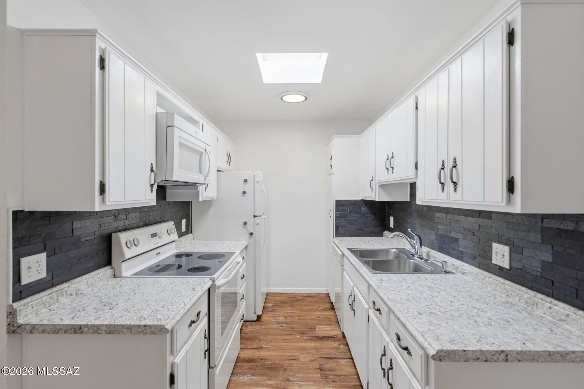 6625 E Golf Links Road Apt 13 — photo