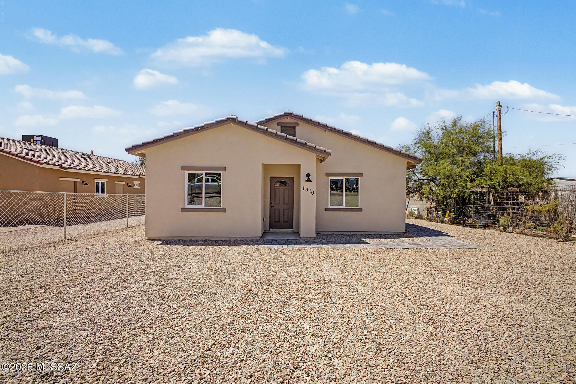 1310 E Suncrest Drive — photo