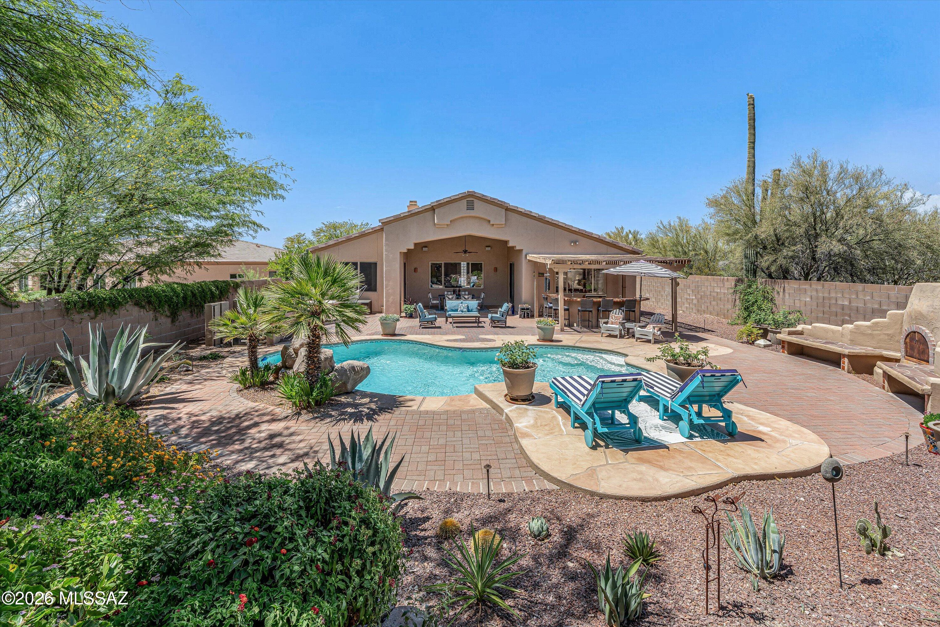 4808 W Pier Mountain Place — photo