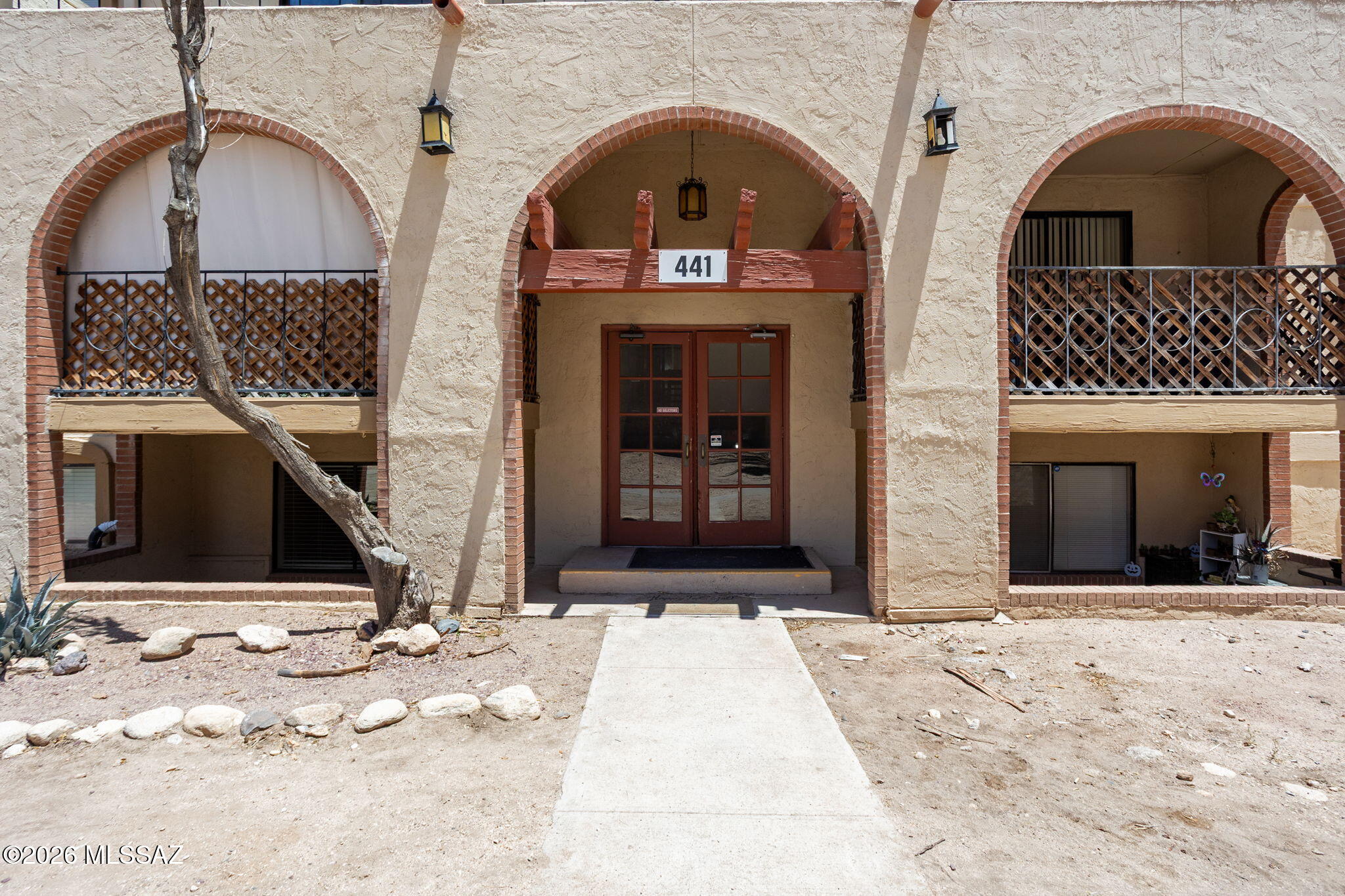 441 W Yucca Court 201 — photo