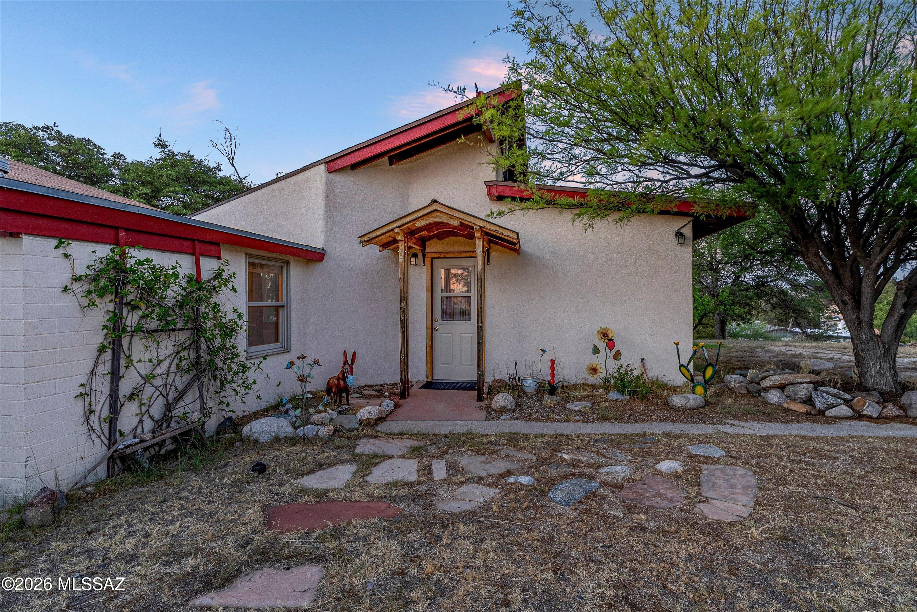 865 W Cutstone Street — photo