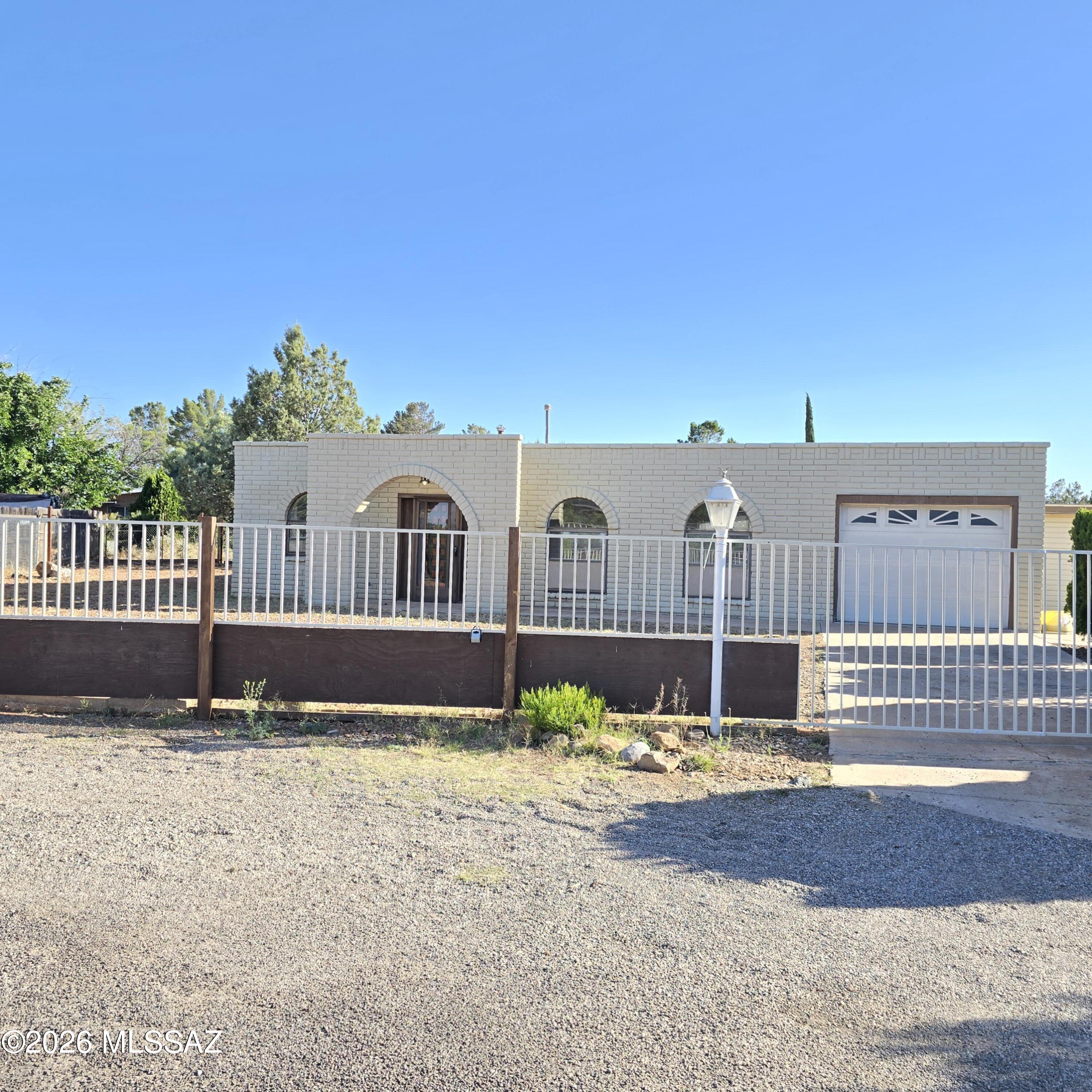 1202 Klassen Court — photo