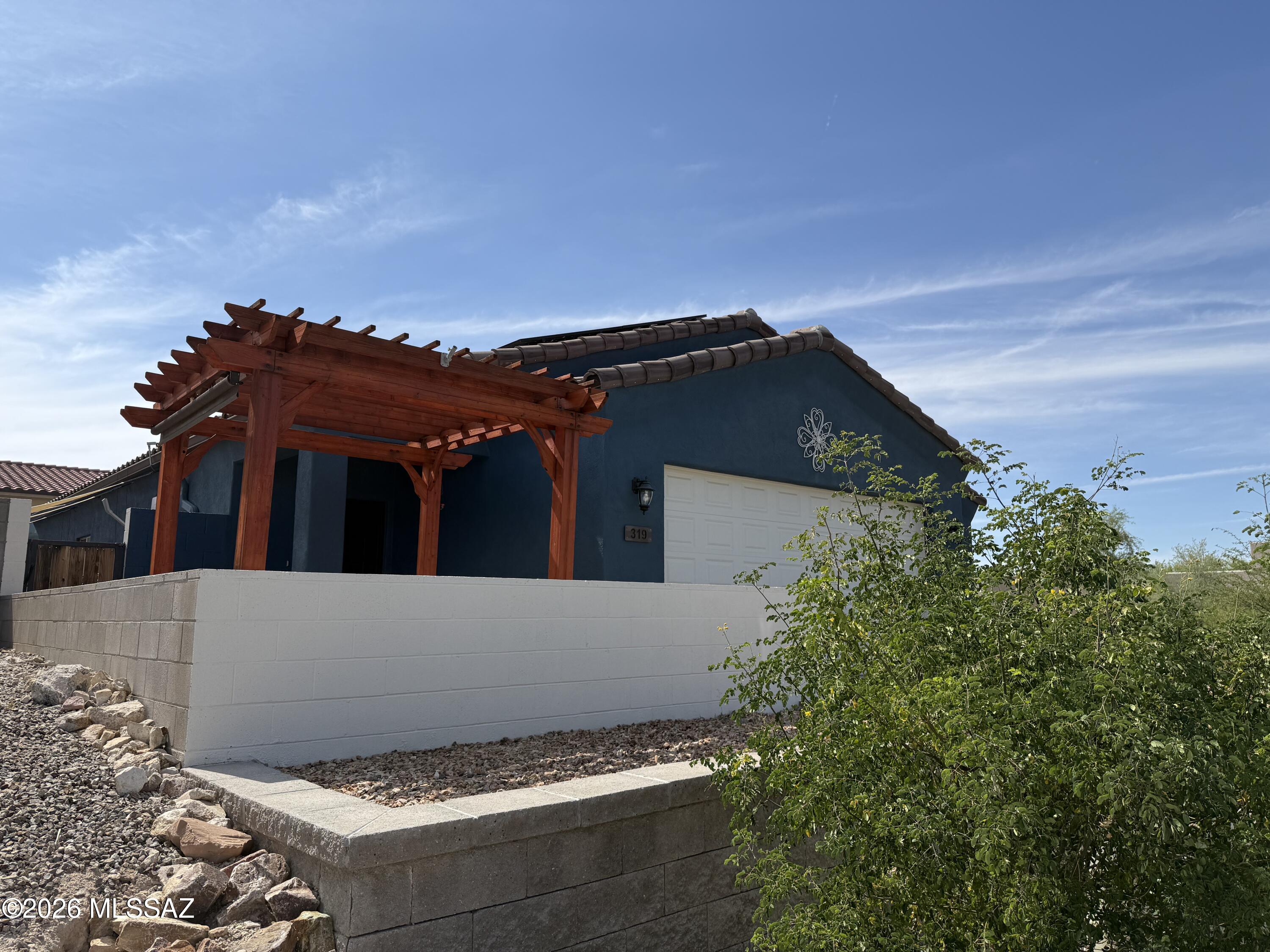 319 N Cameron View Place — photo