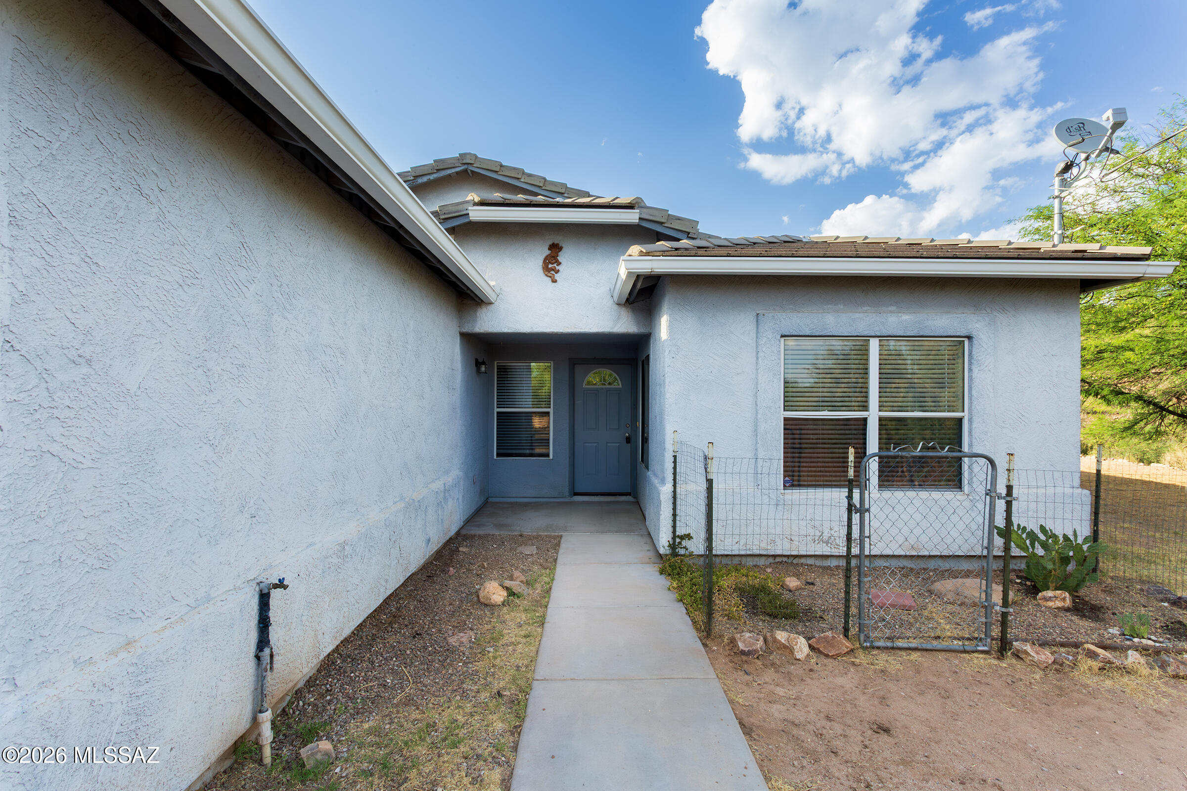 392 Falcon Court, Rio Rico, AZ 85648 — photo 2