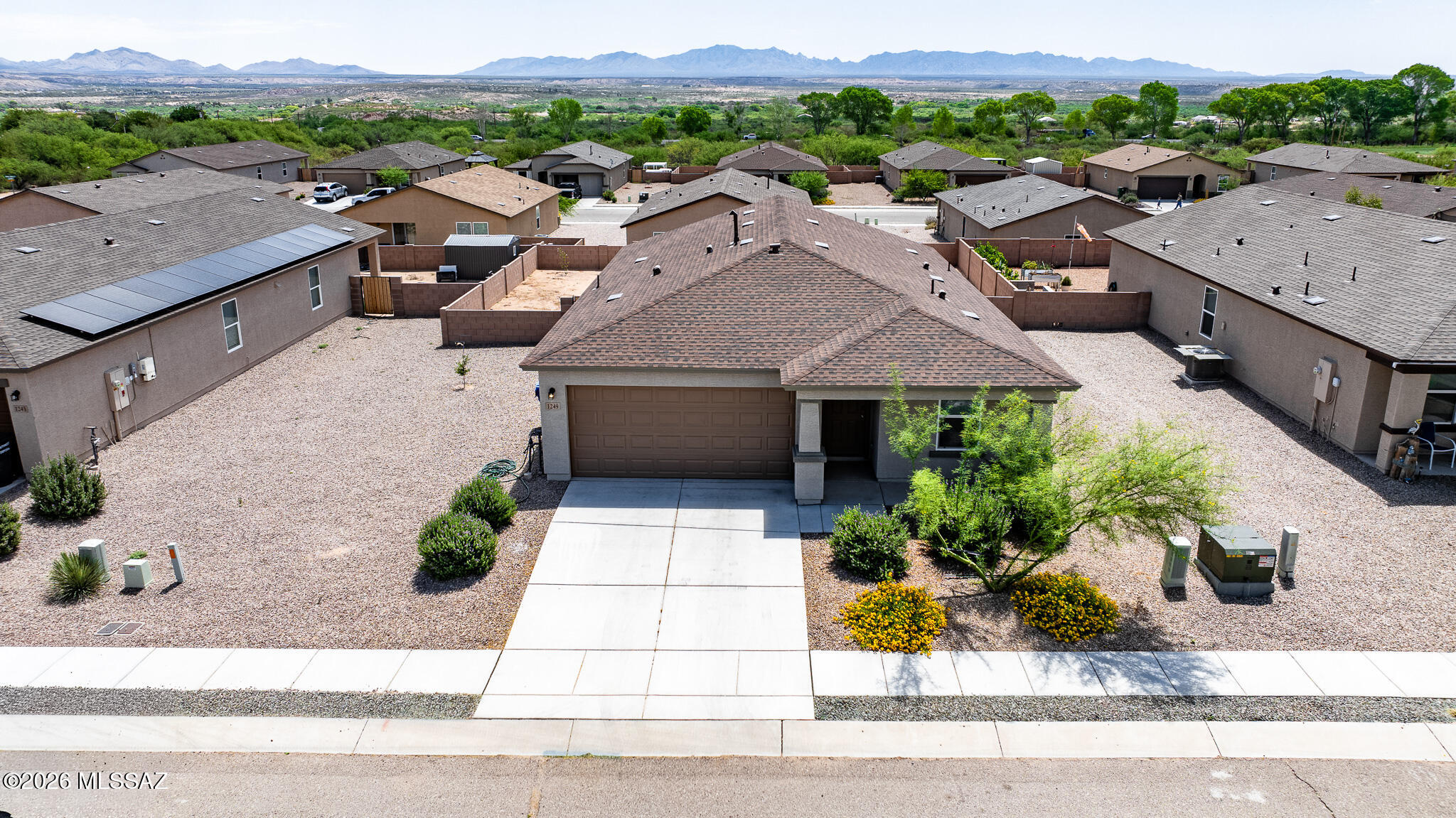 1249 S Lenora Loop, Benson, AZ 85602 — photo 2