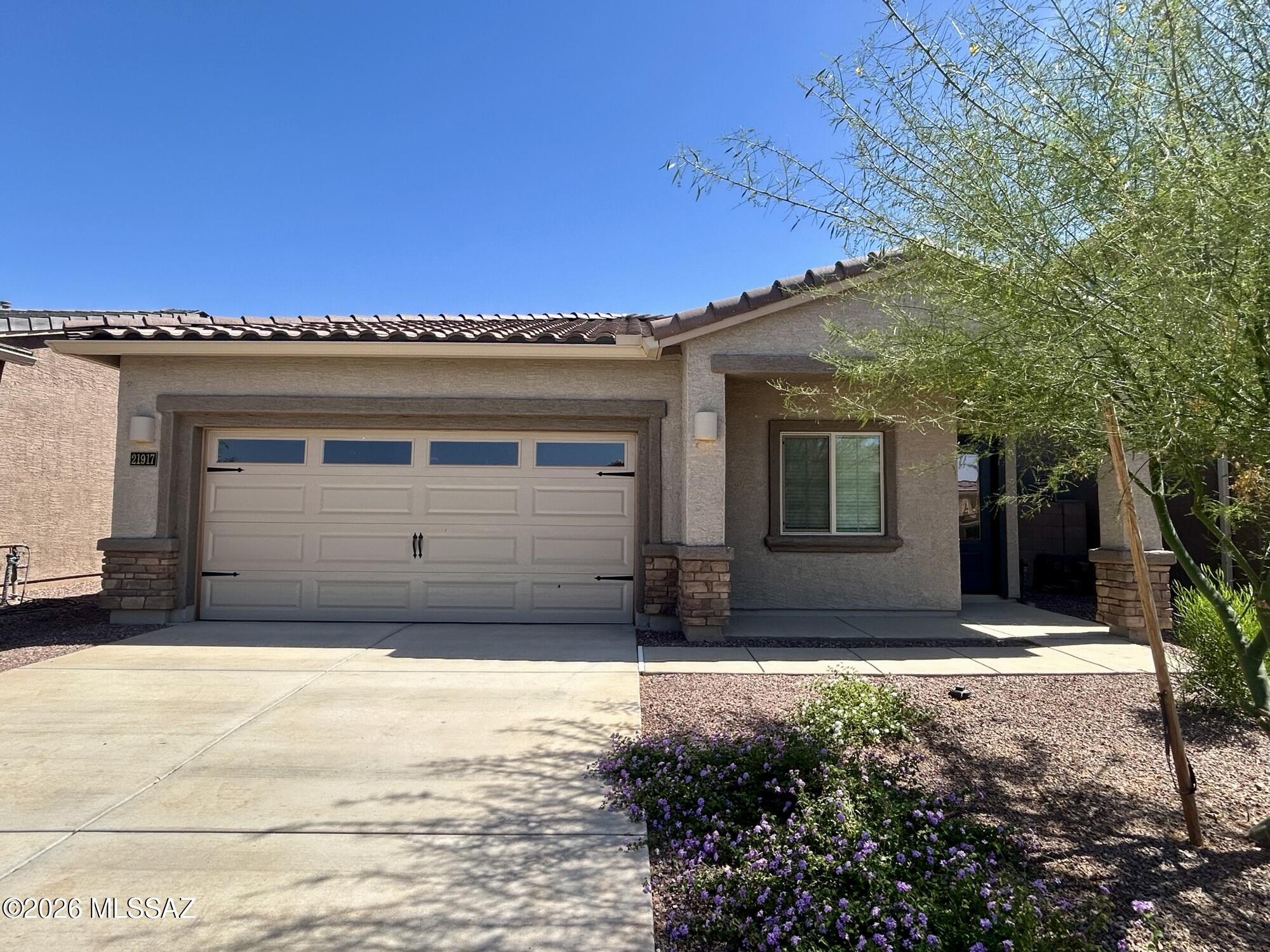 21917 E Wayward Lane — photo